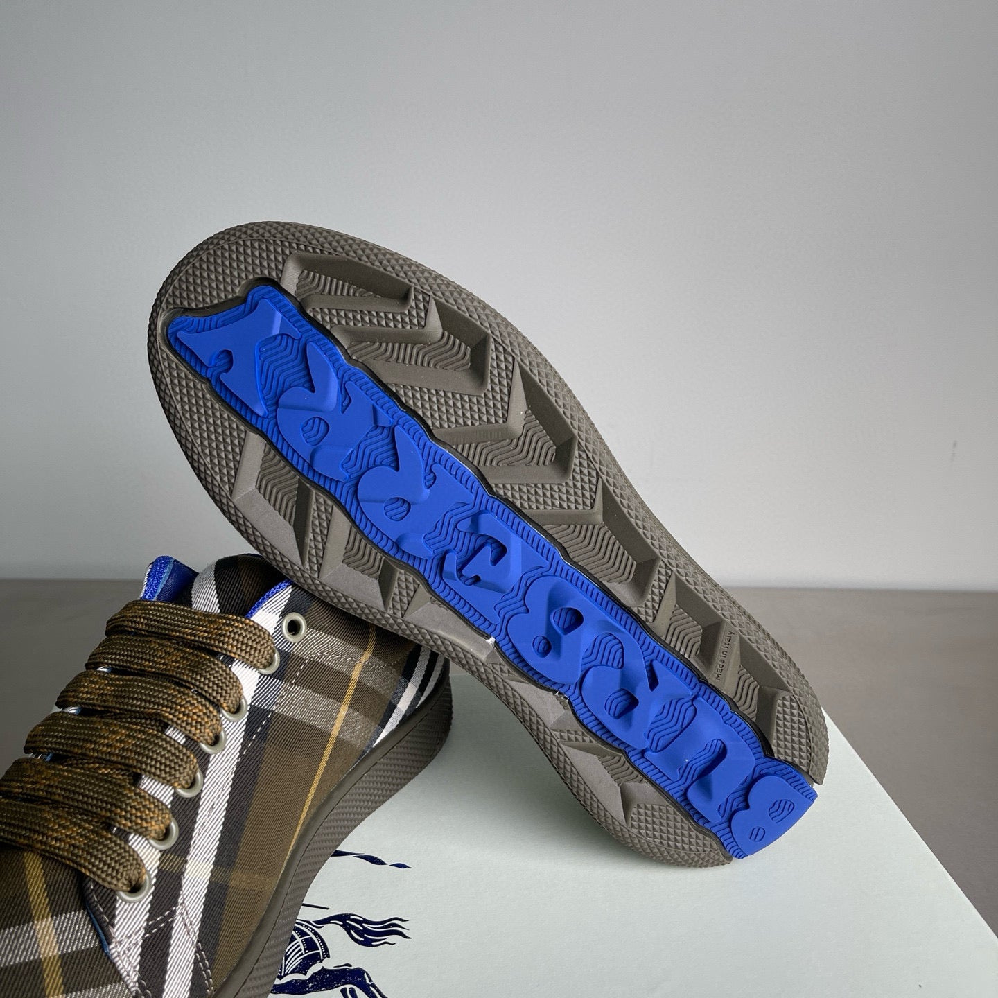 Burberry Sneakers