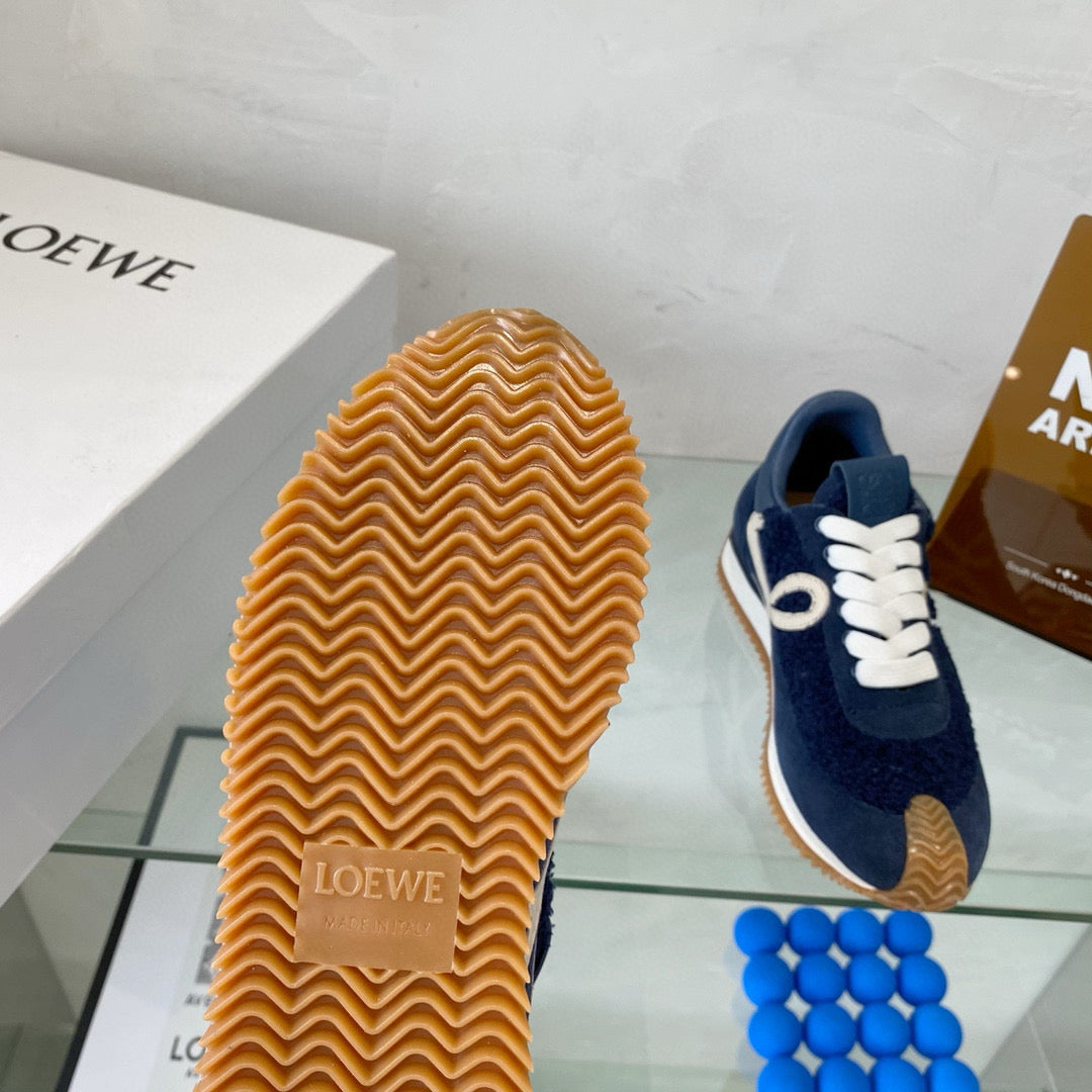 Loewe Sneakers