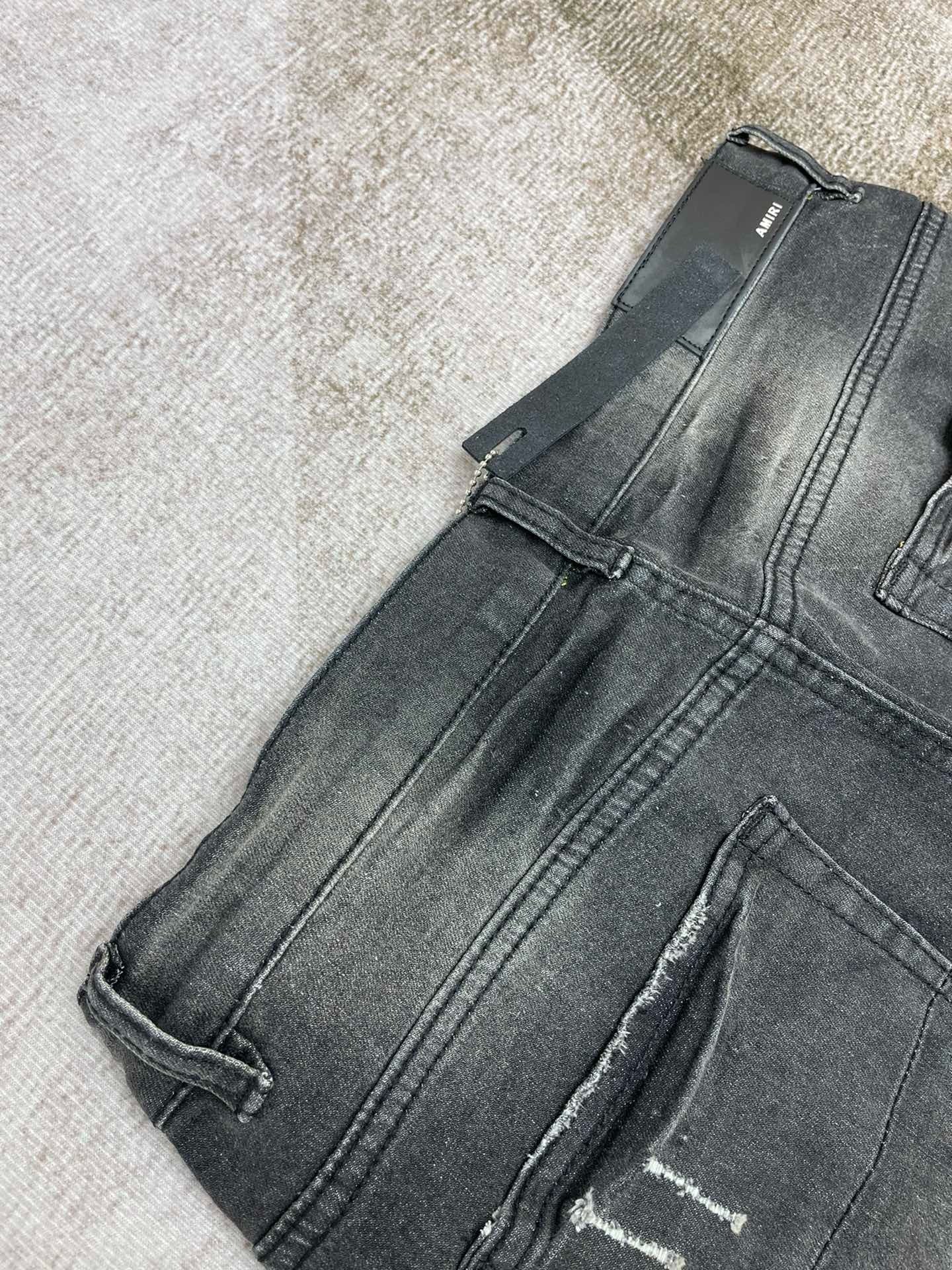 Amiri Jeans