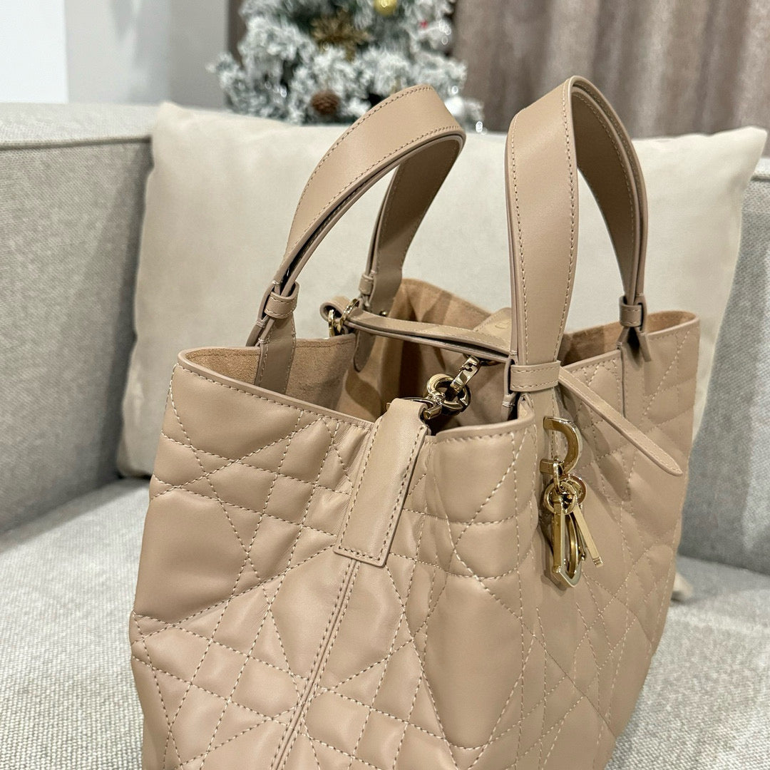 Dior Toujours Bag