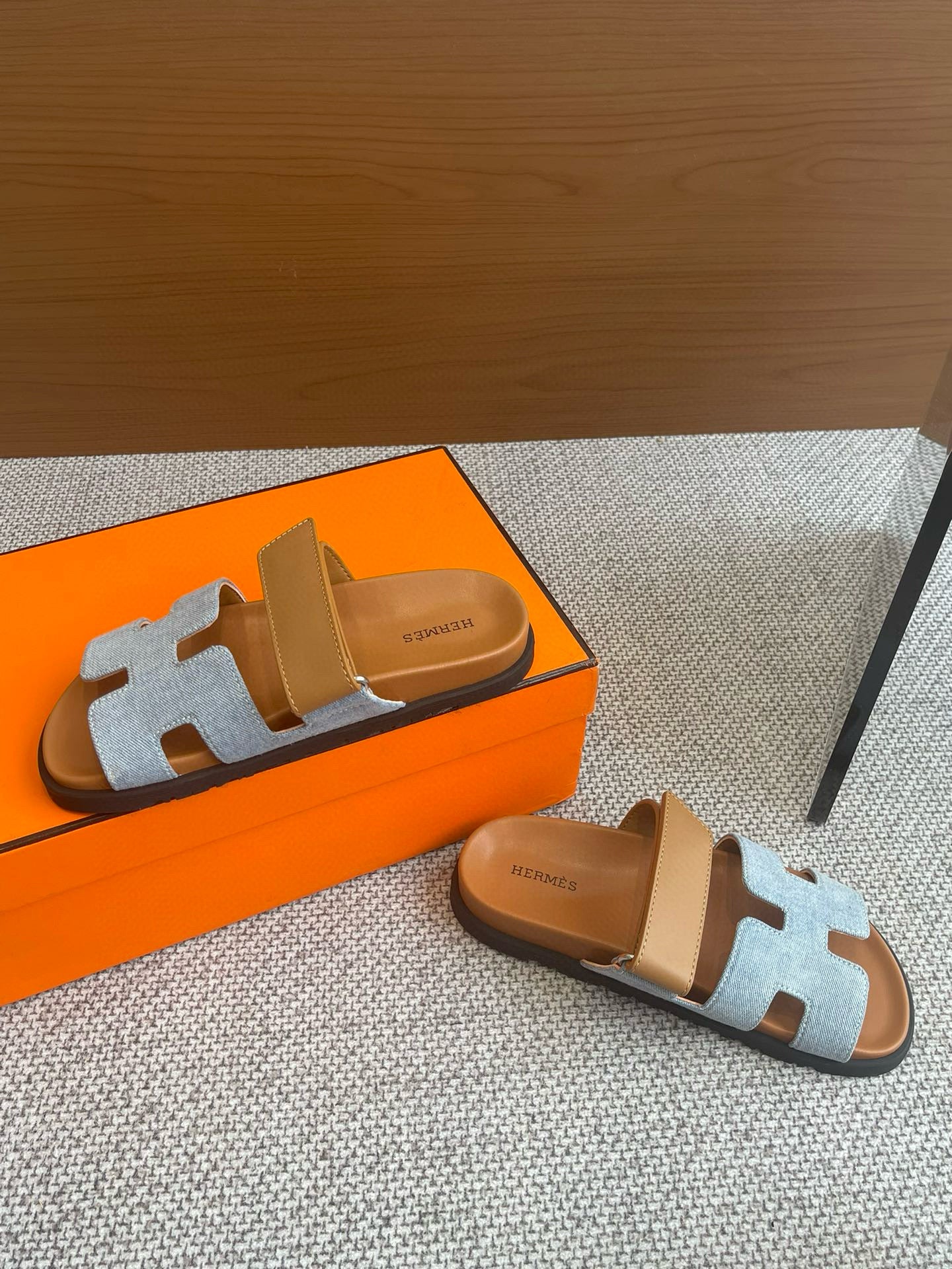 Sandalias Hermés