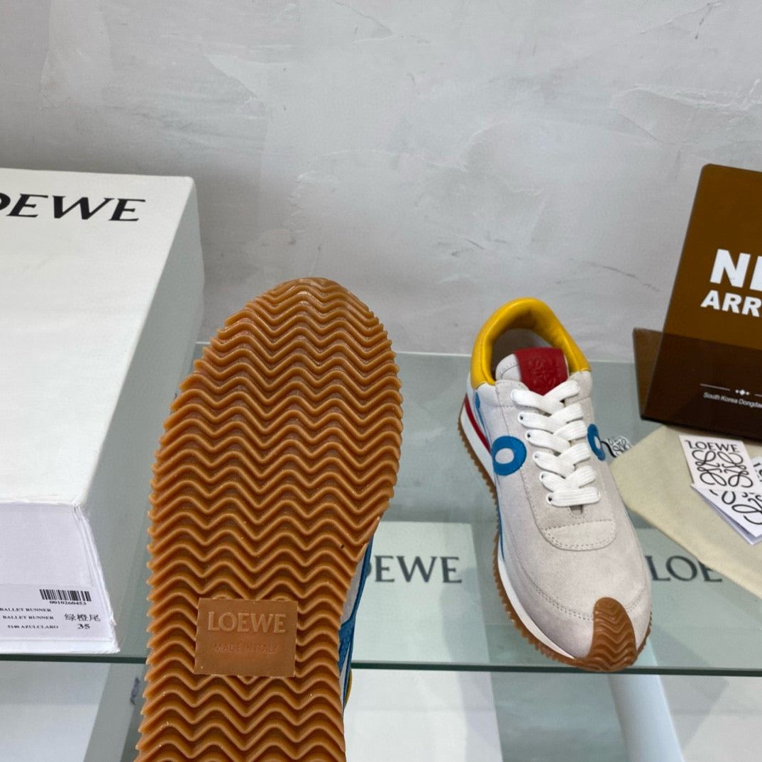 Loewe Sneakers