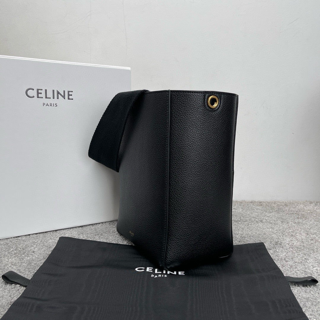 Celine Sangle Bucket
