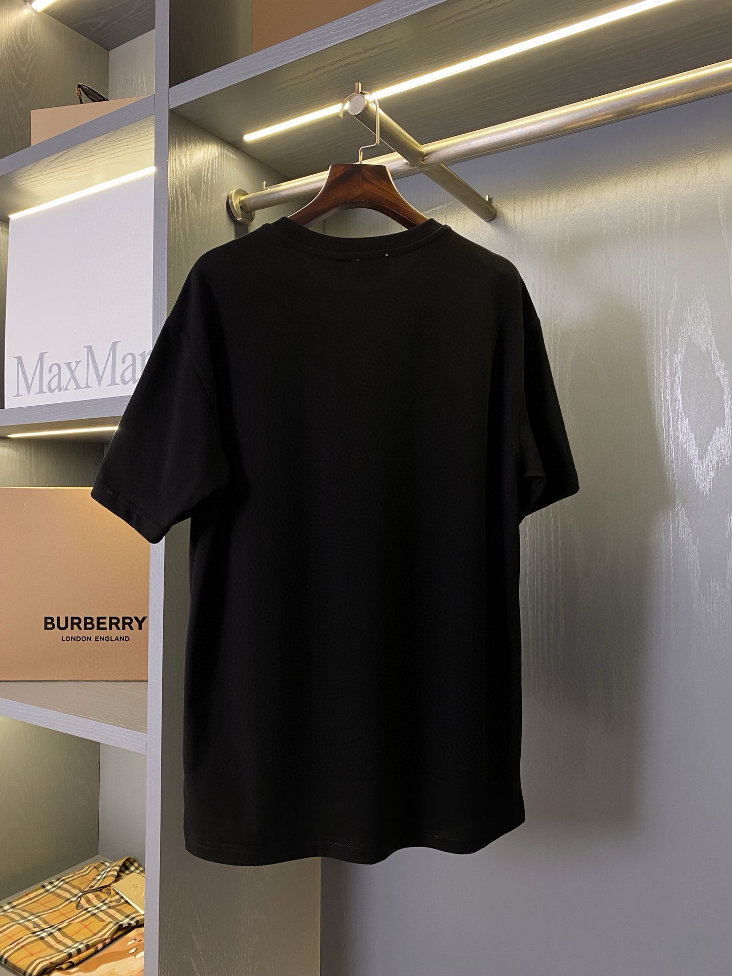 Burberry T-Shirt