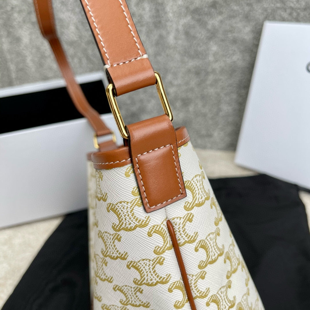 Celine Bucket