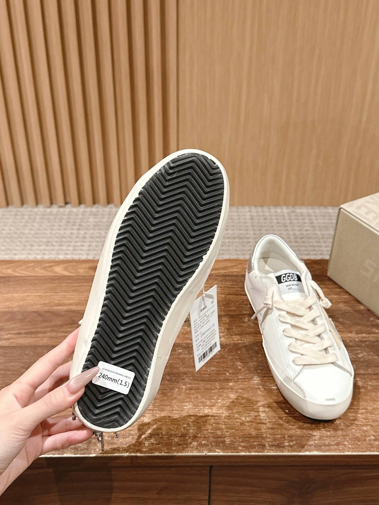 Golden Goose Sneaker