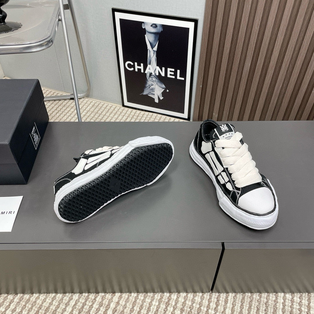 Amiri Sneakers