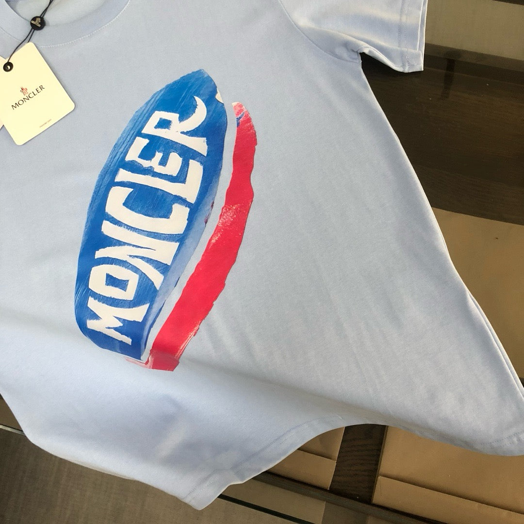 Moncler T-shirt