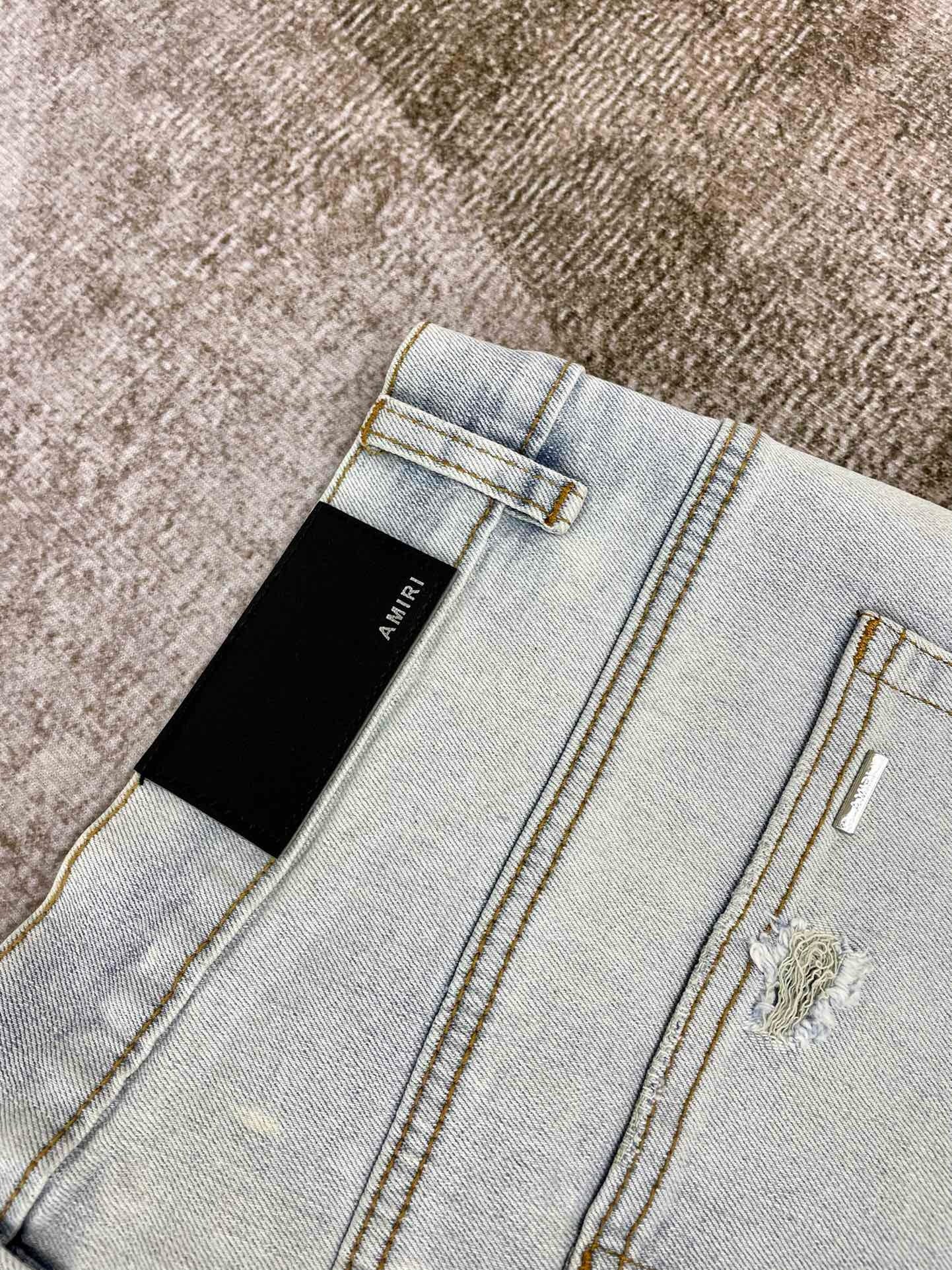 Amiri Jeans