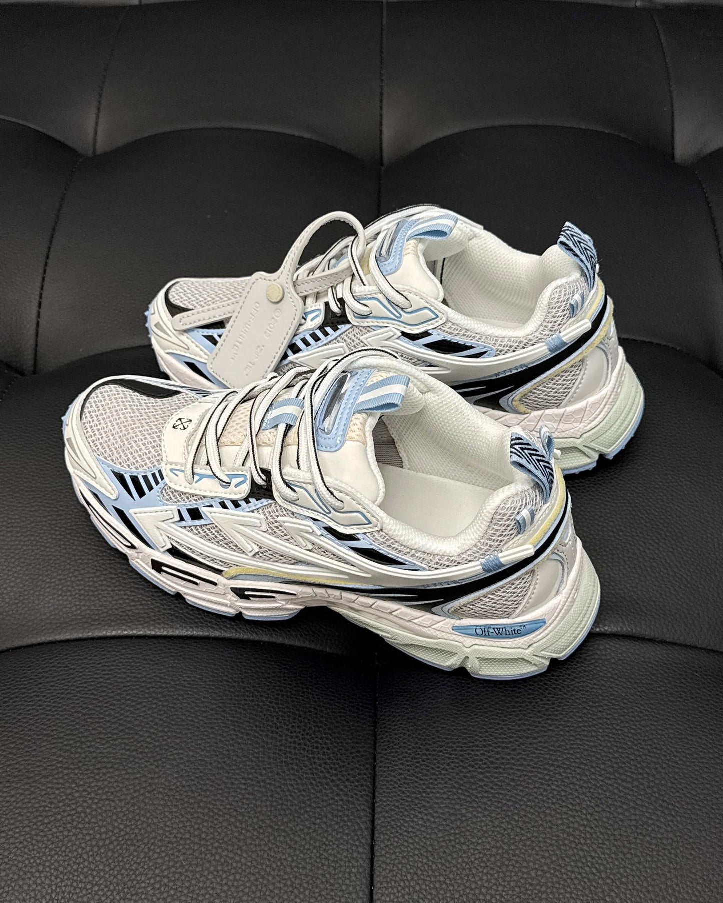 Off-White ODSY 1000 Sneaker