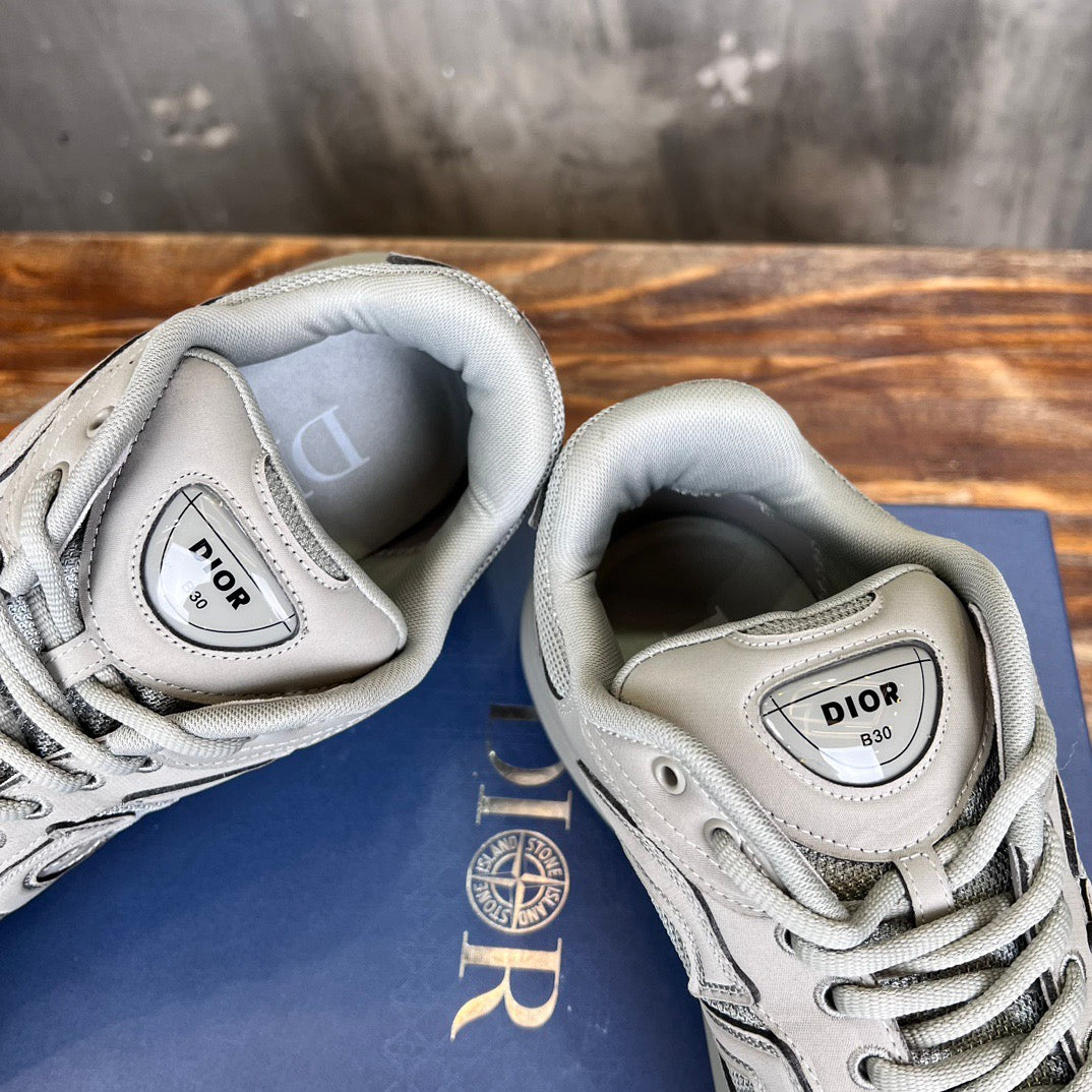 Dior Sneaker