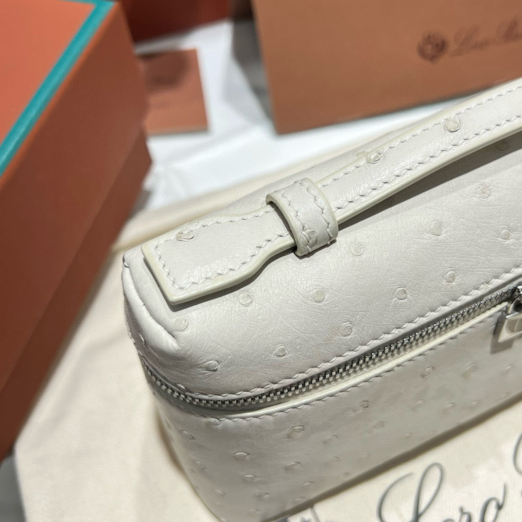 Loro Piana 19 Bag 19x7x12cm