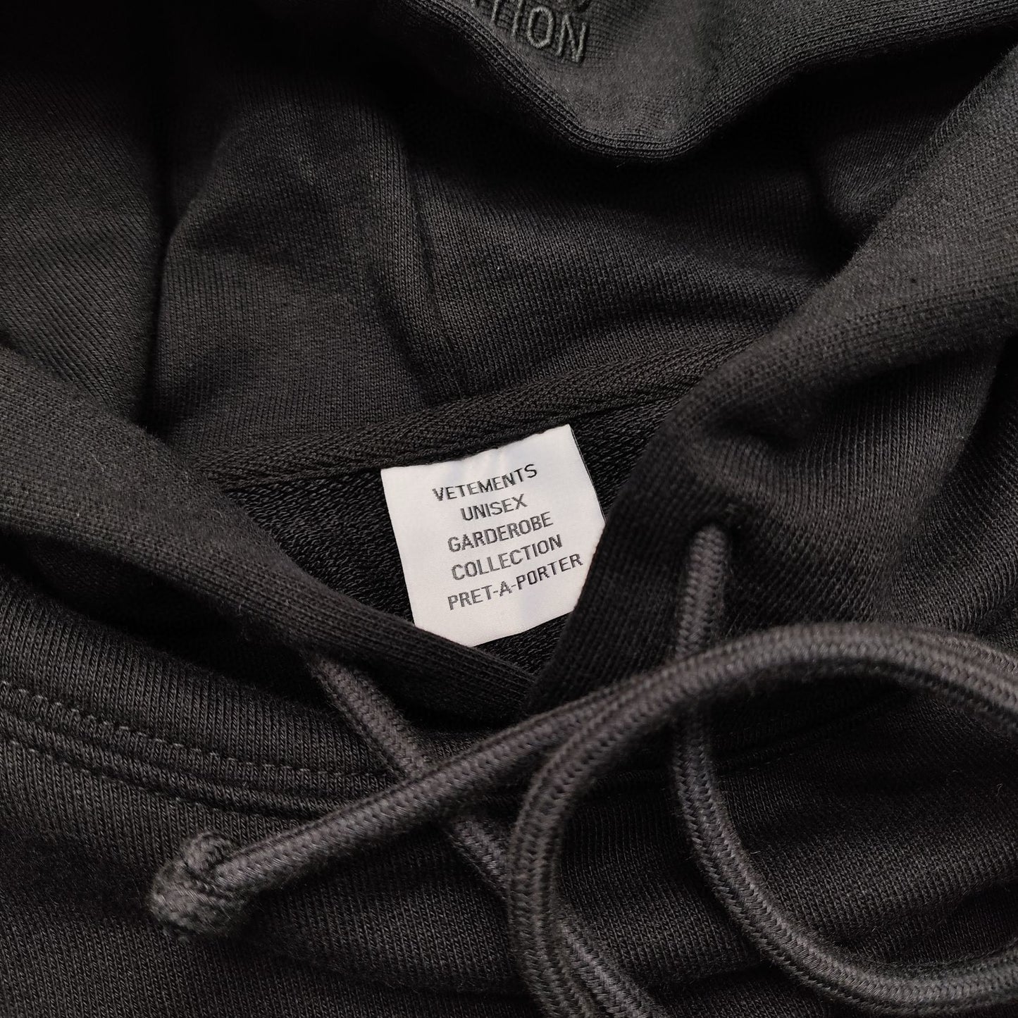 Sudadera con capucha VTM