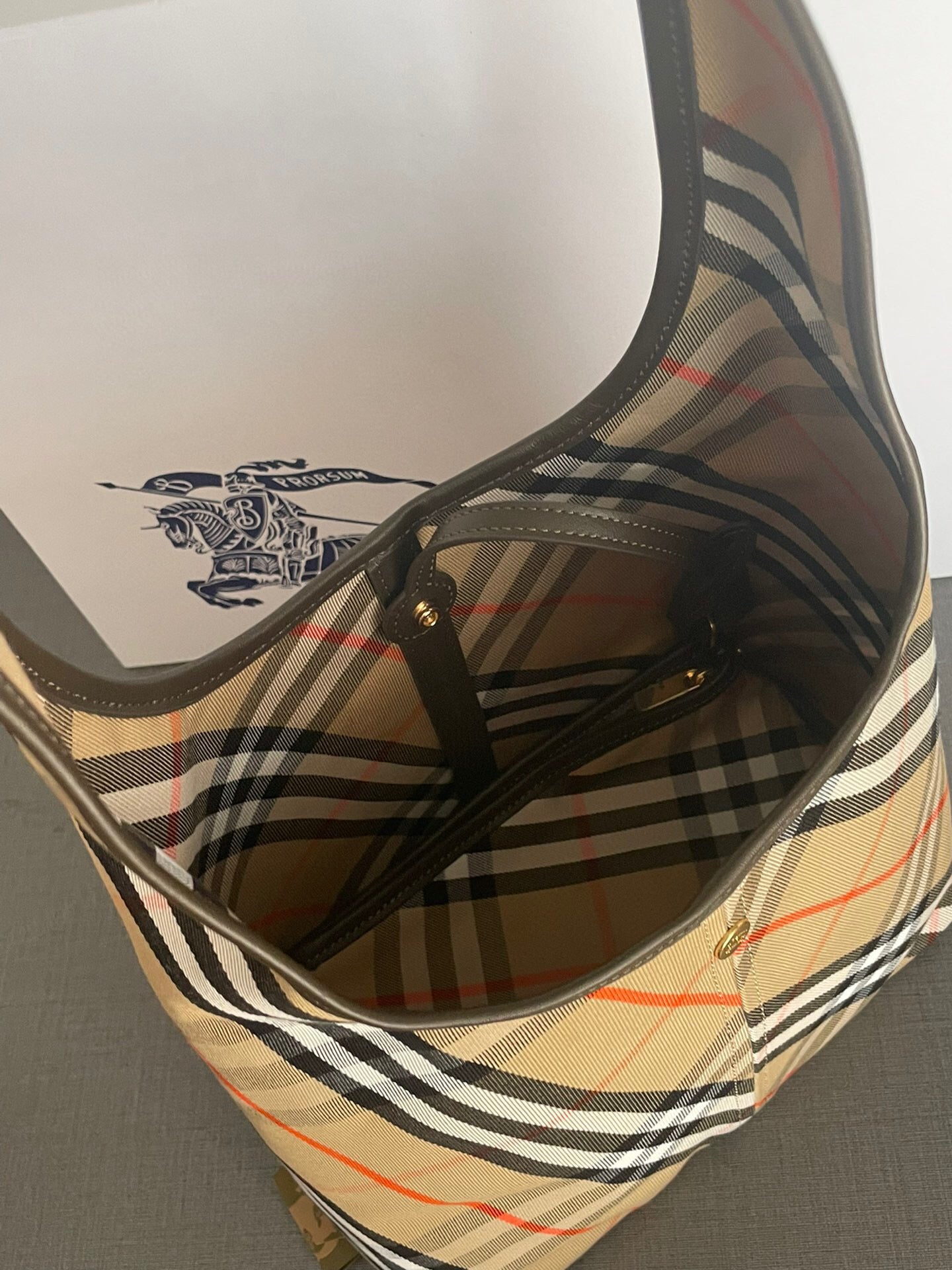 Burberry Tote