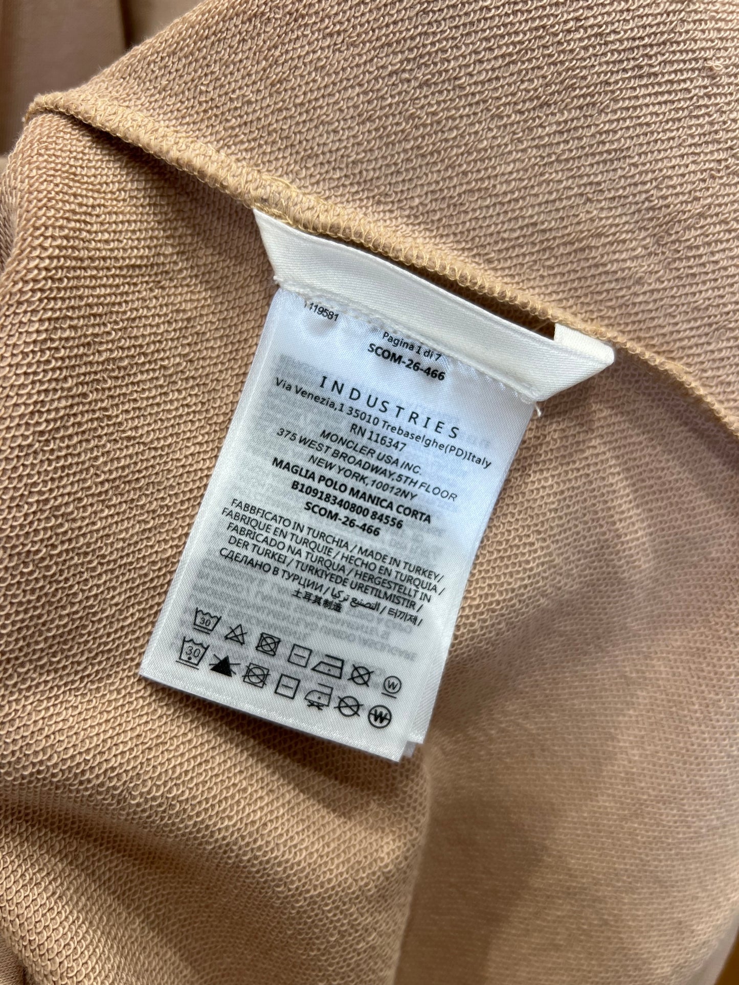 Moncler T-shirt