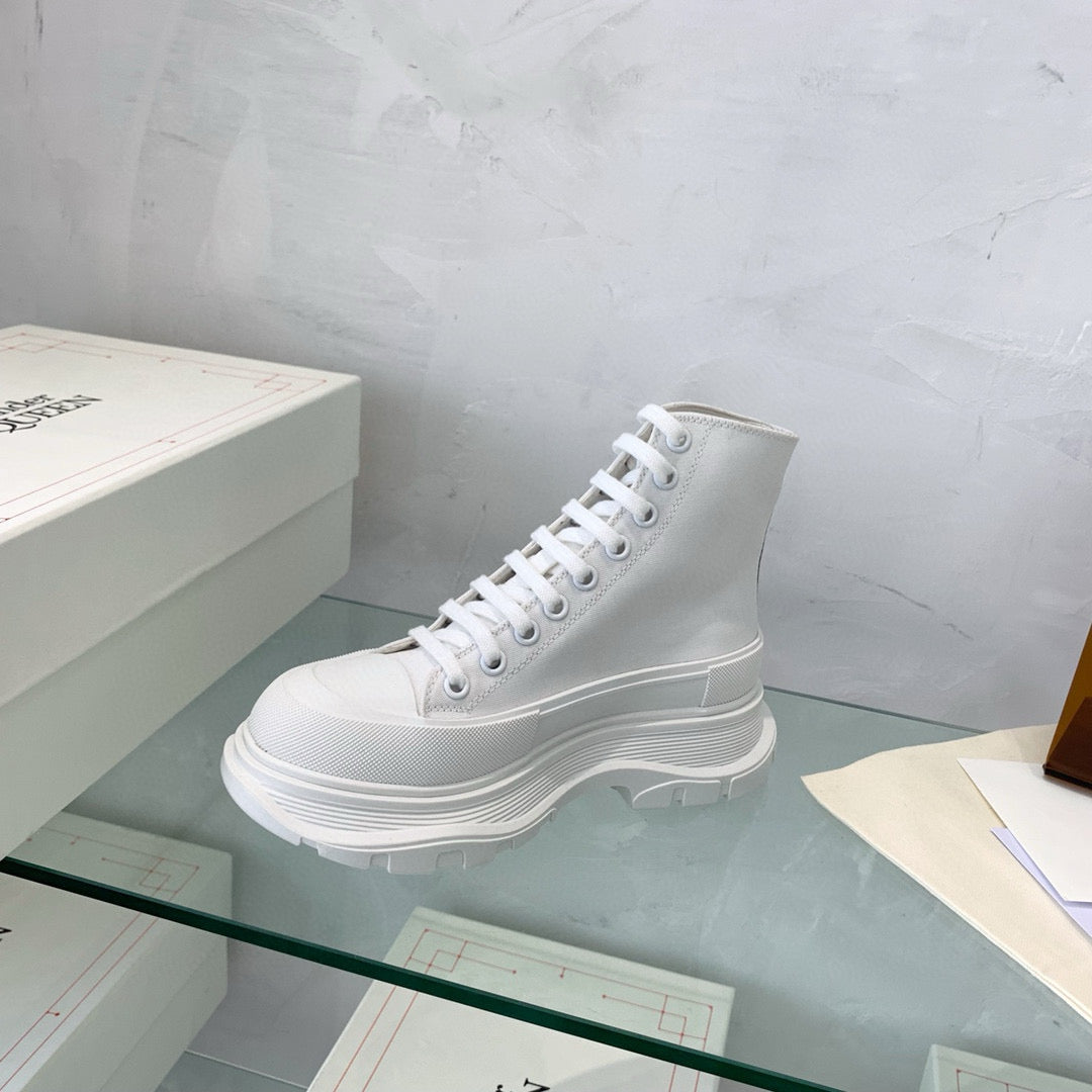 Alexander McQueen Sneakers