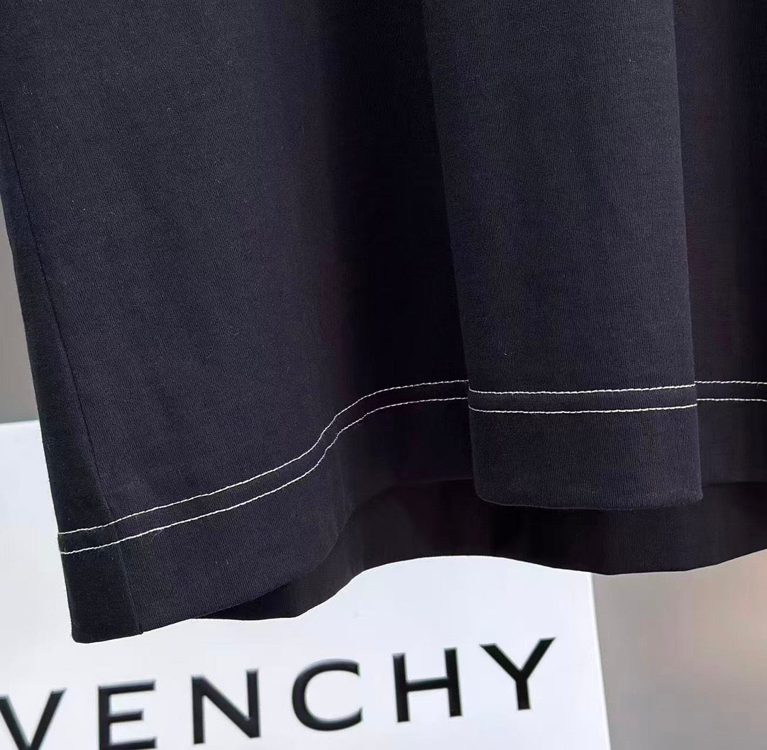 Givenchy T-Shirt