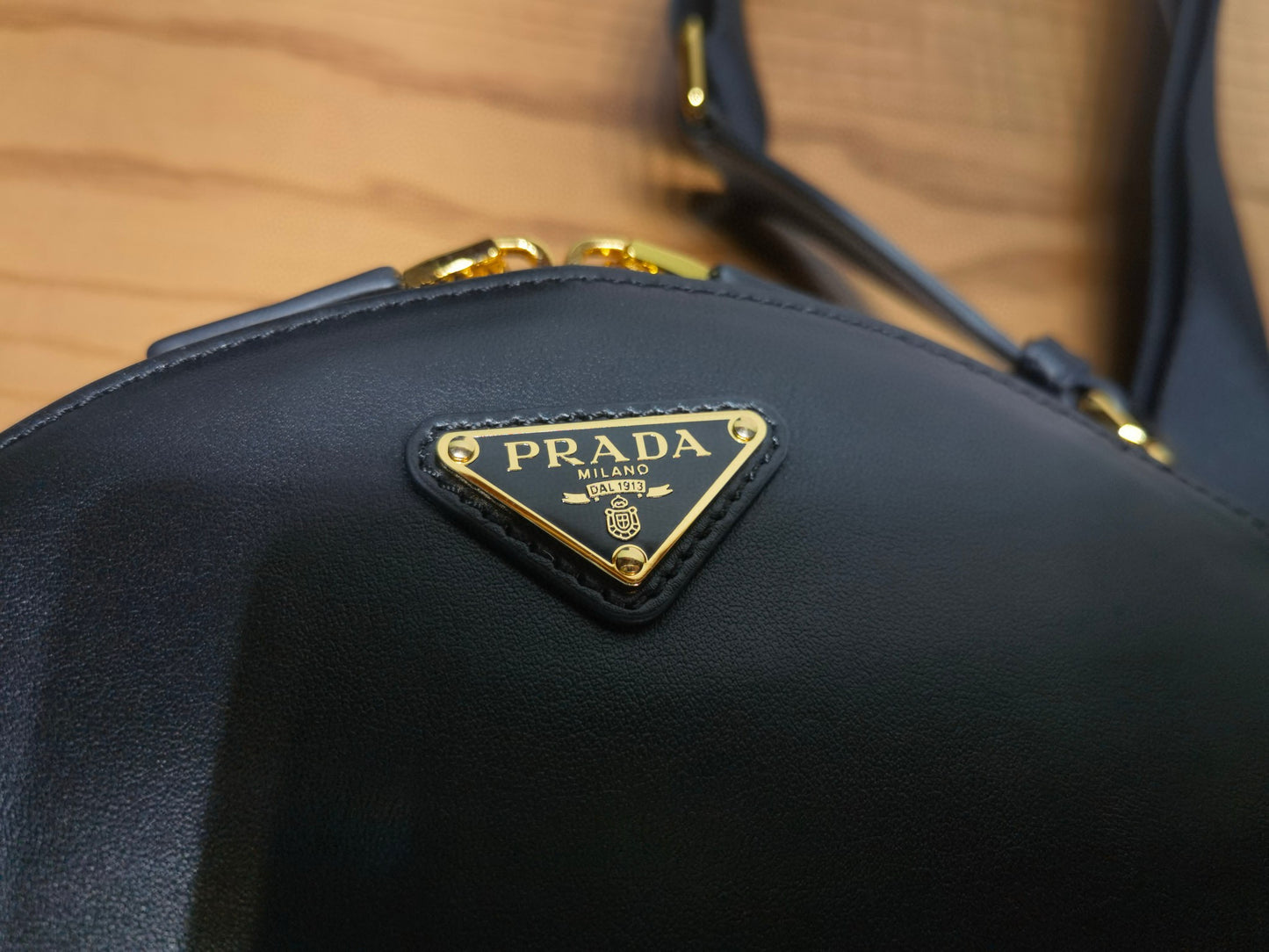 Prada Shoulder Bag 18x15x8cm