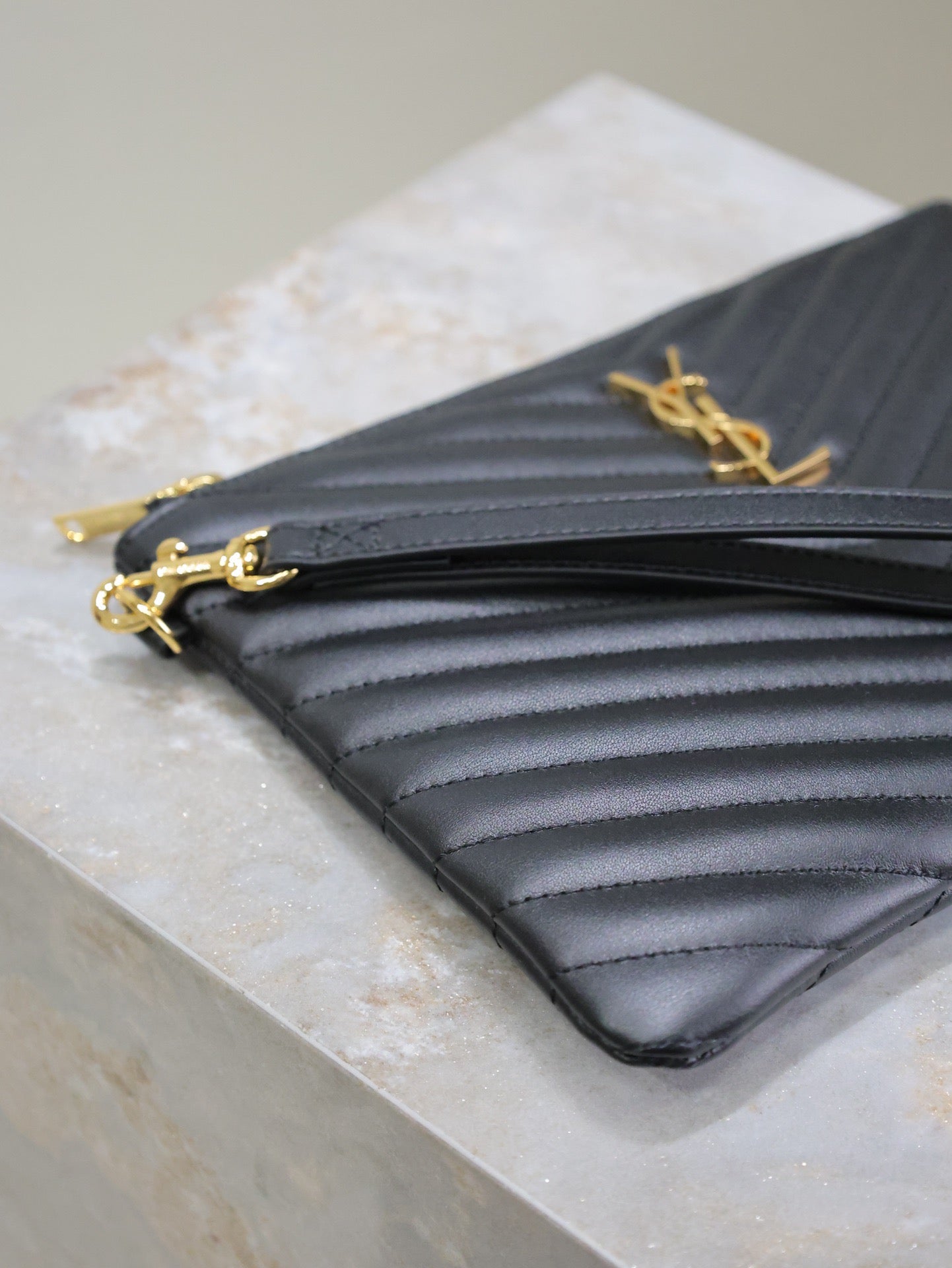 YSL Wallet 24cm