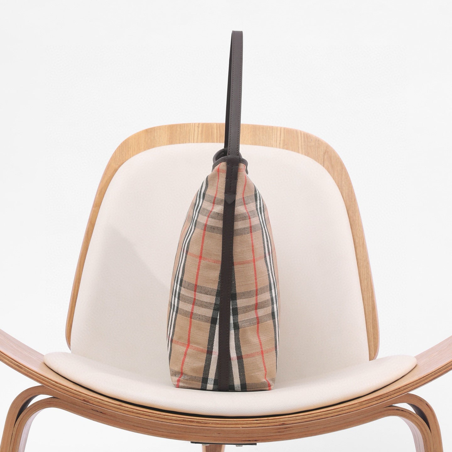 Burberry Highlands Shoulder Bag(35.5CM*18CM*38CM)