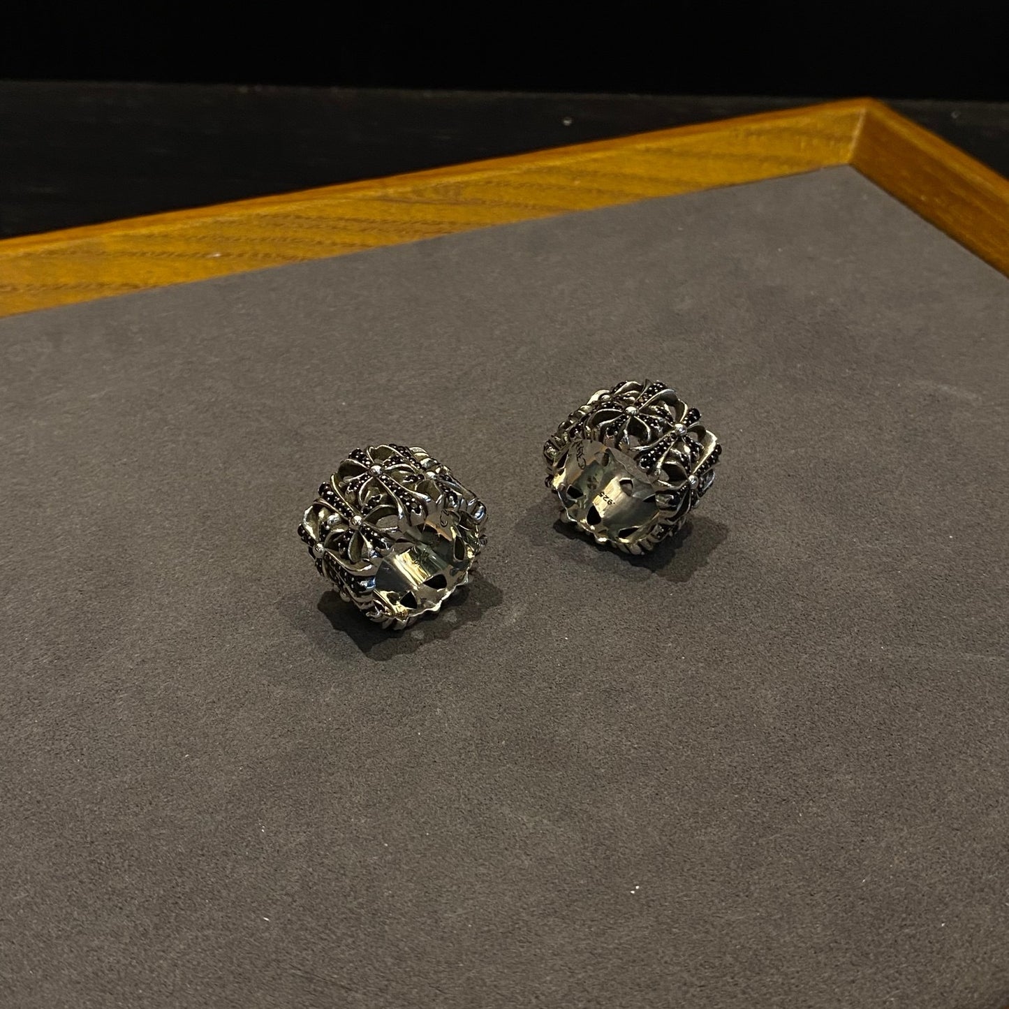 Anillo Corazones Cromados