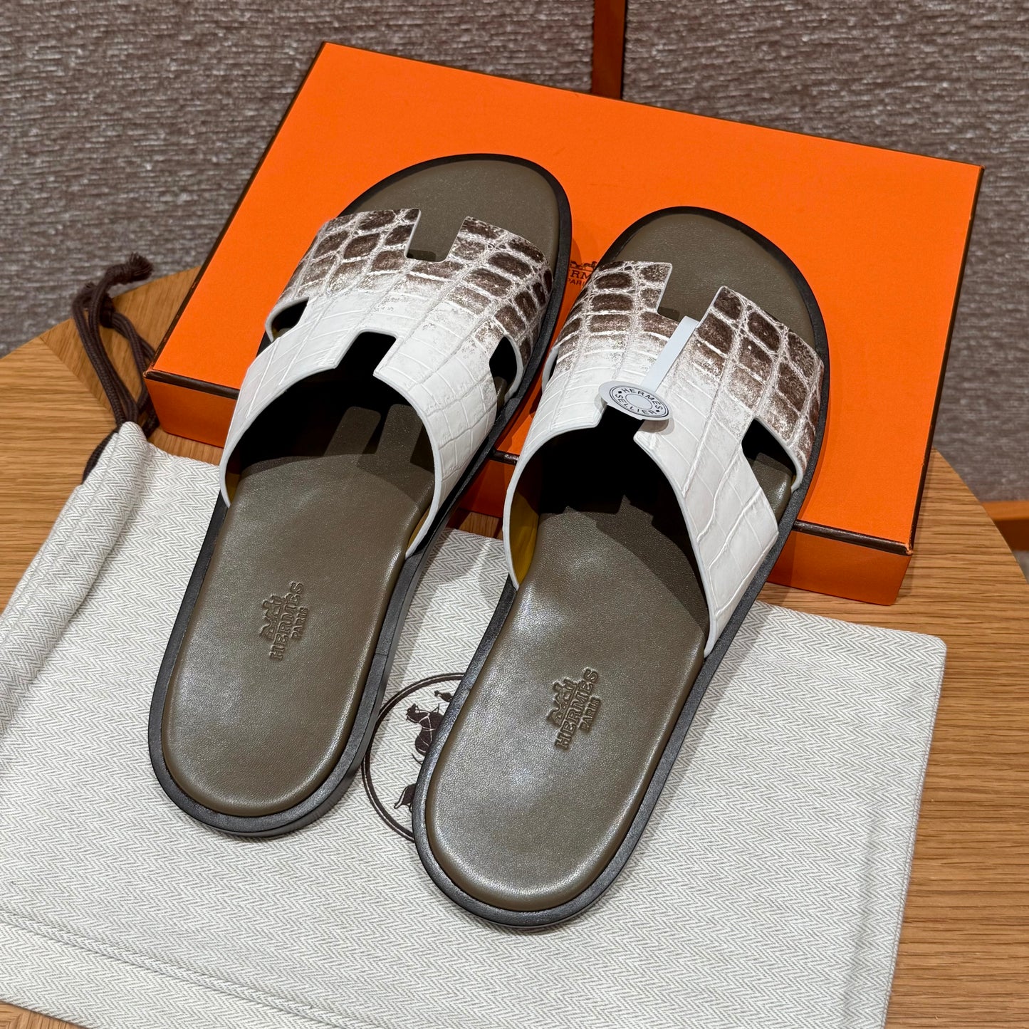 Hermes Slippers
