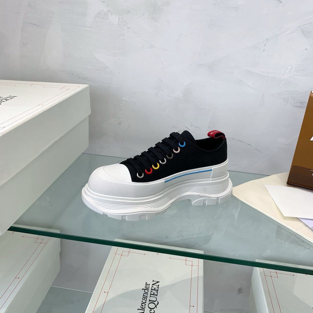 Alexander McQueen Sneakers