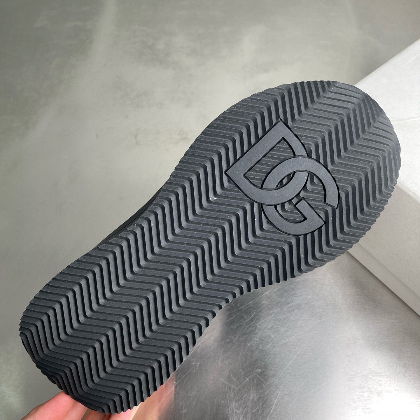 DG Sneakers