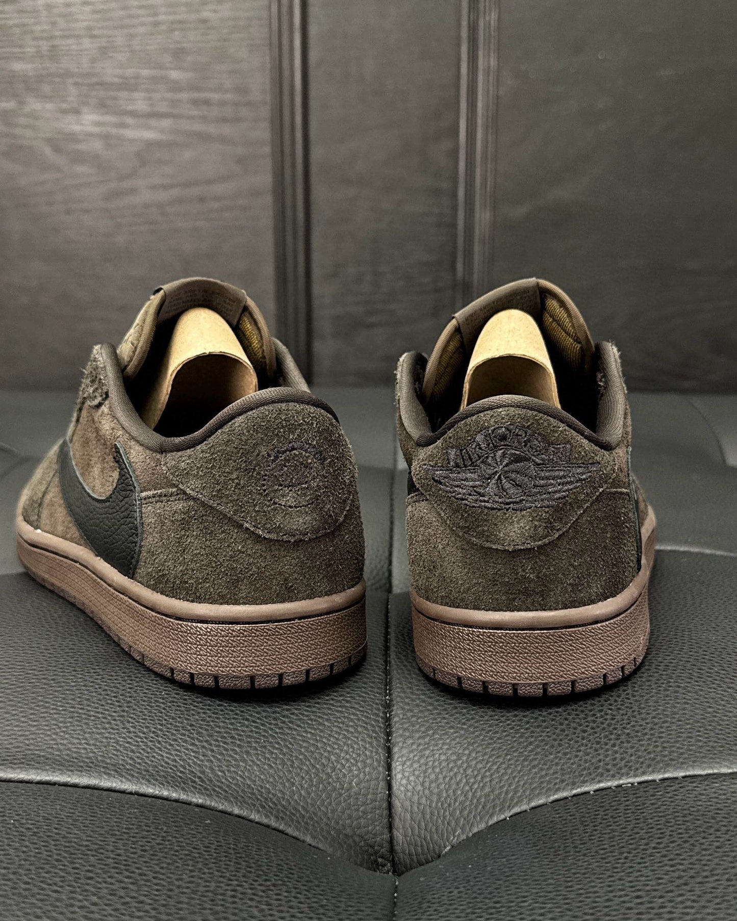 Travis Scott “Velvet Brown” X AJ 1 Low