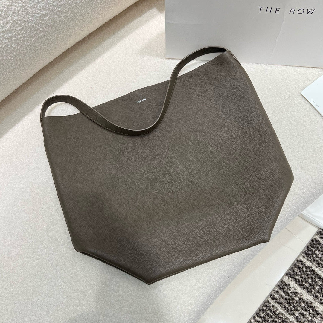 The Row Bucket Bag(44CM*38CM*21CM)