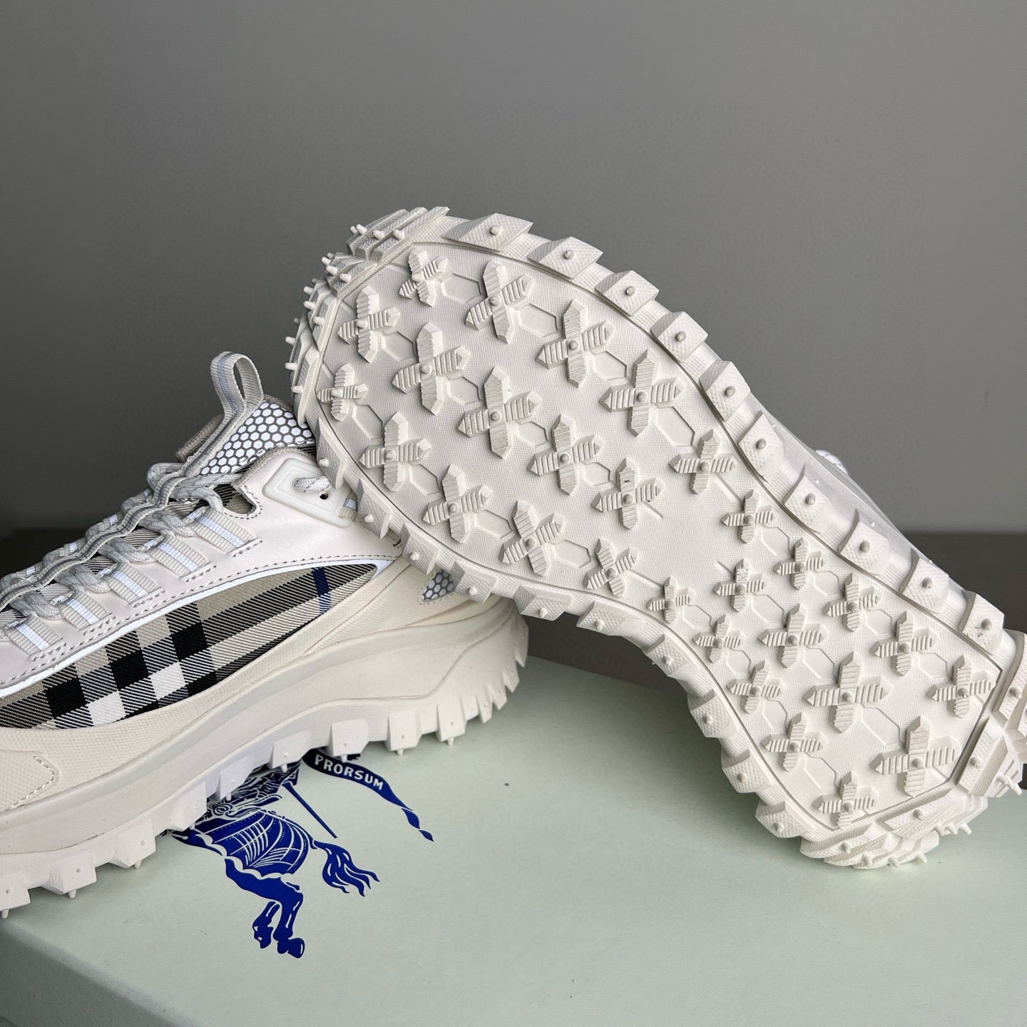 Burberry Sneakers