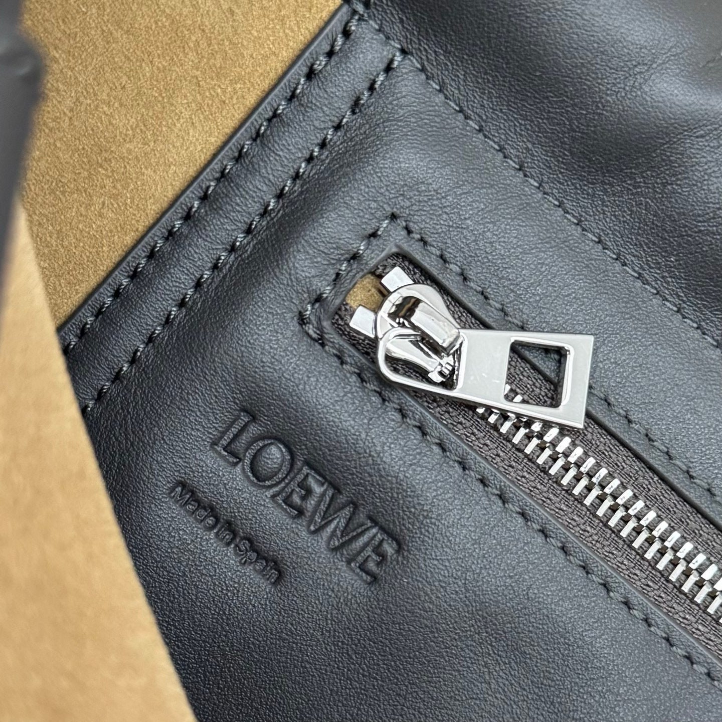 Loewe Messenger Bag