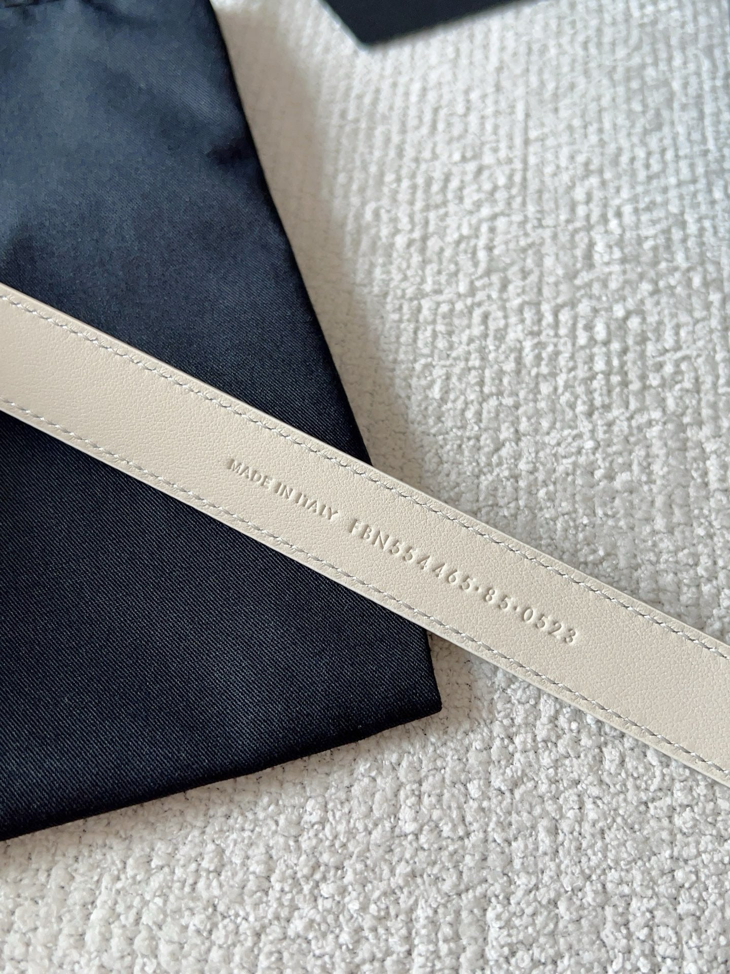 Saint Laurent Belt