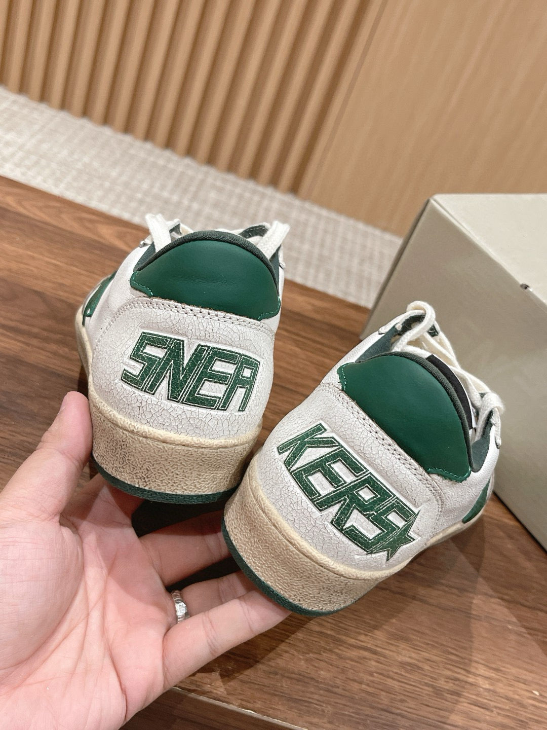 Golden Goose Sneaker