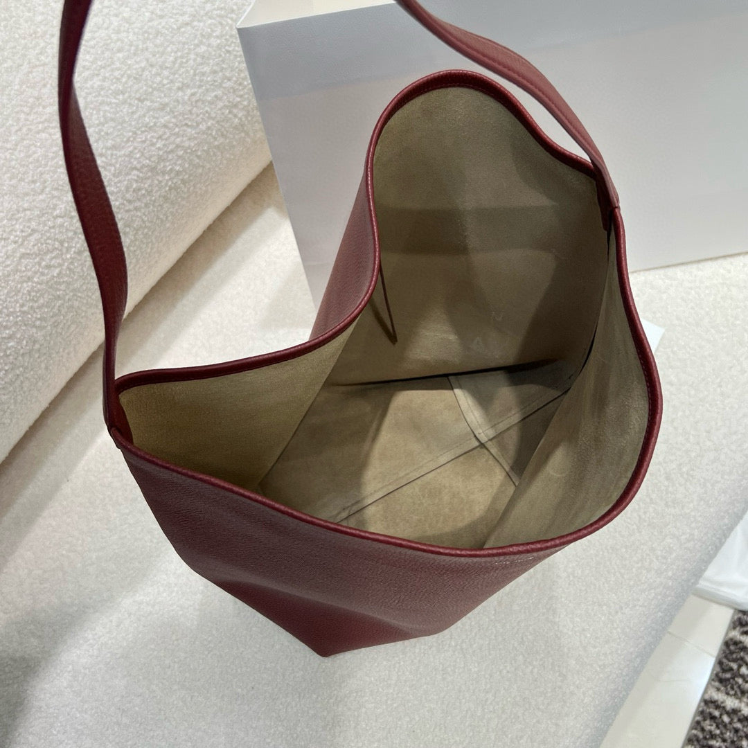The Row Bucket Bag(44CM*38CM*21CM)