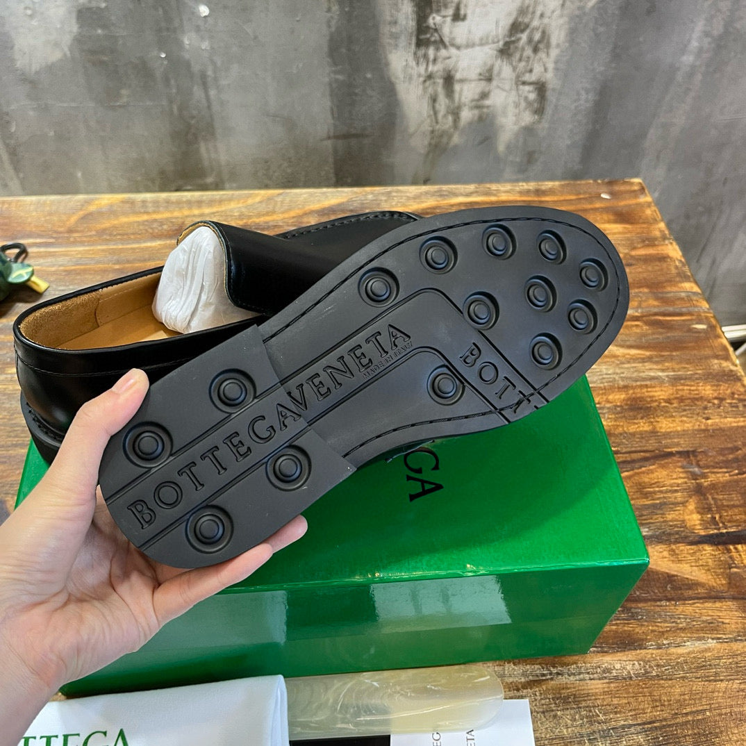 BV Loafer