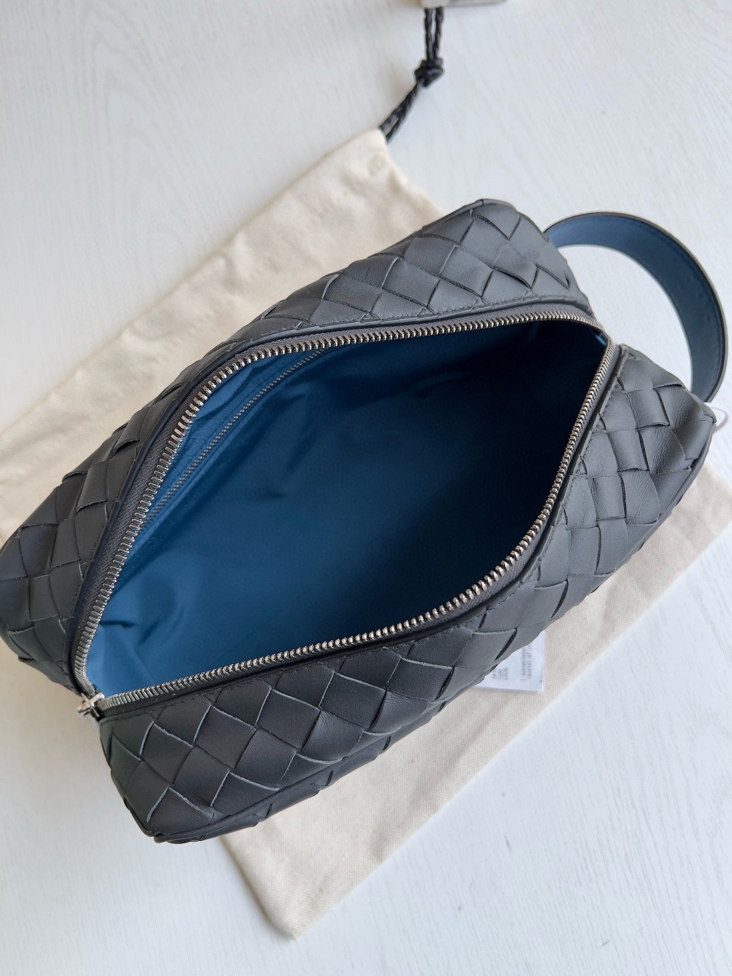 Bottega Veneta Messenger Bag