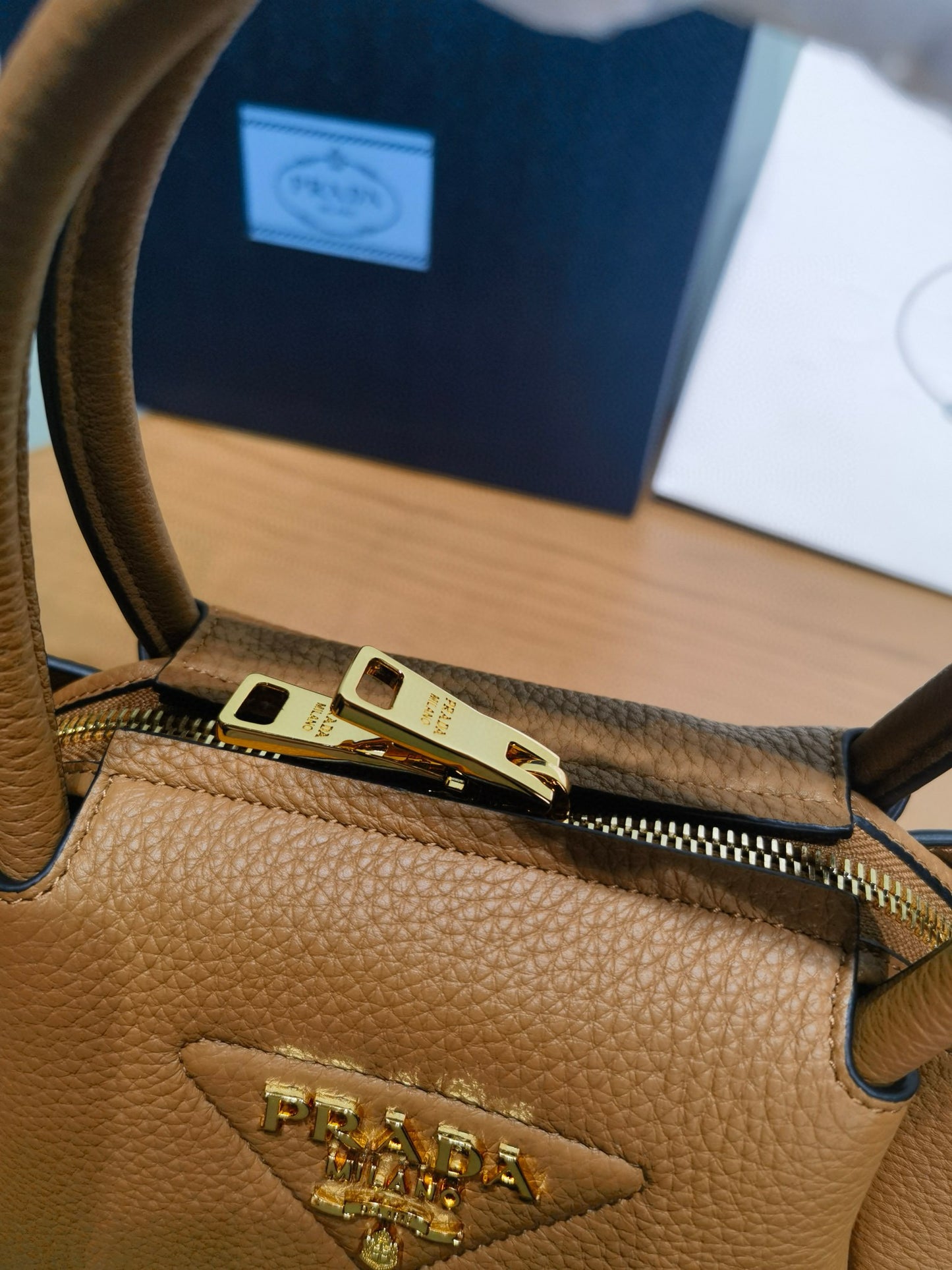PD Small Leather Tote Bag 19.5x18x9cm