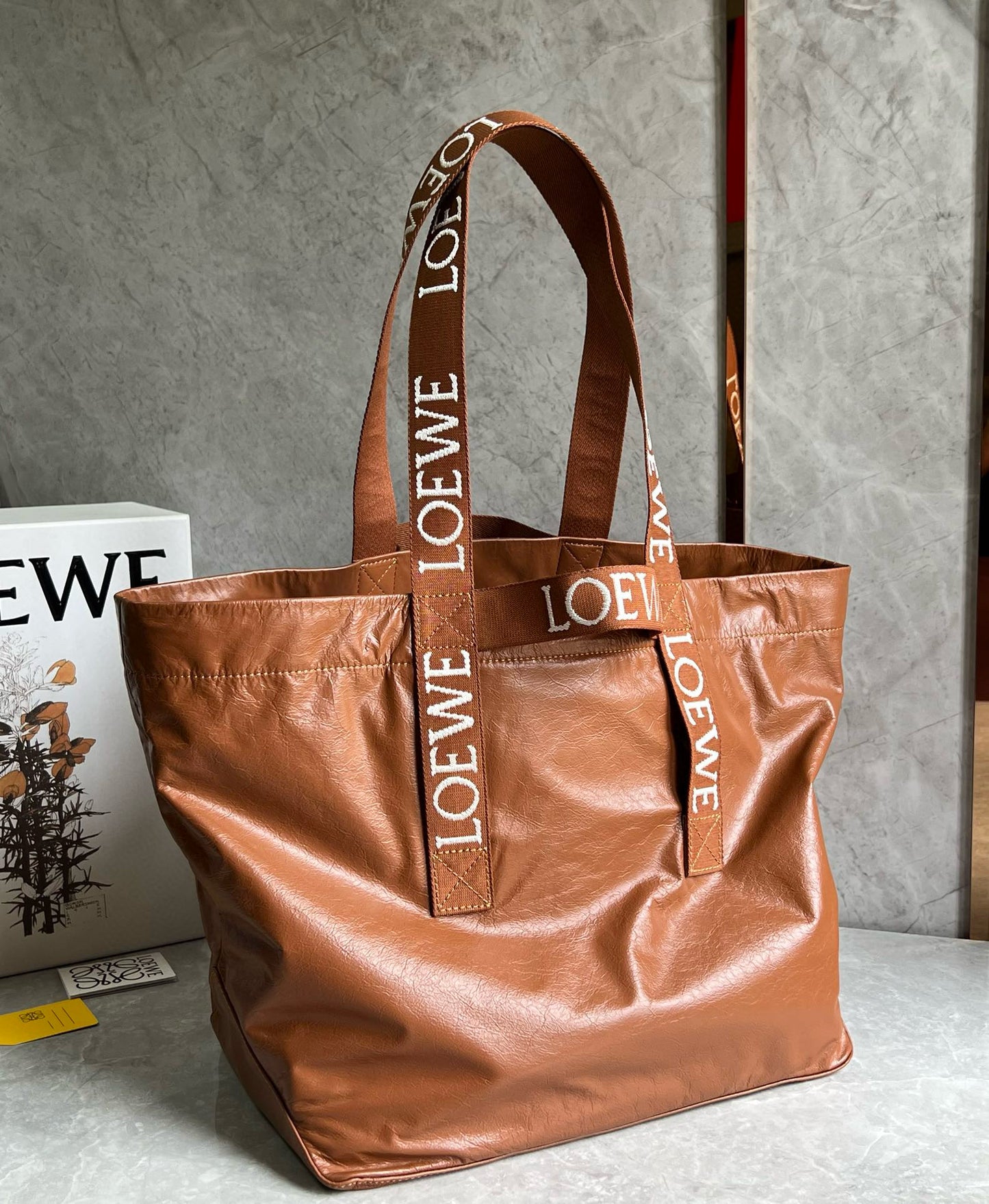 Loewe Fold Shopper