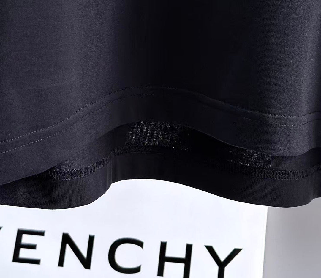 Givenchy T-Shirt