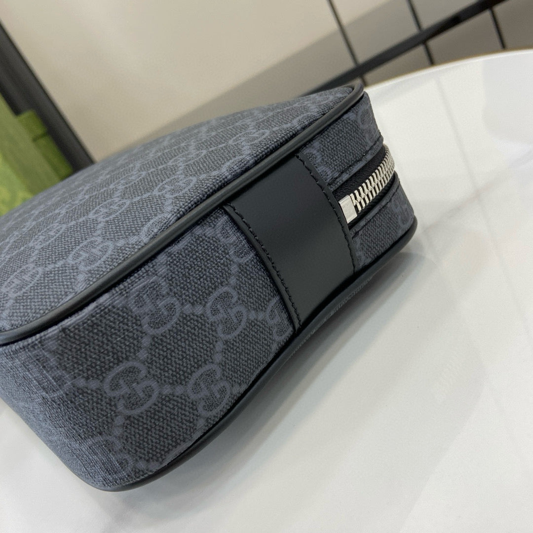 GC Messenger Bag Man