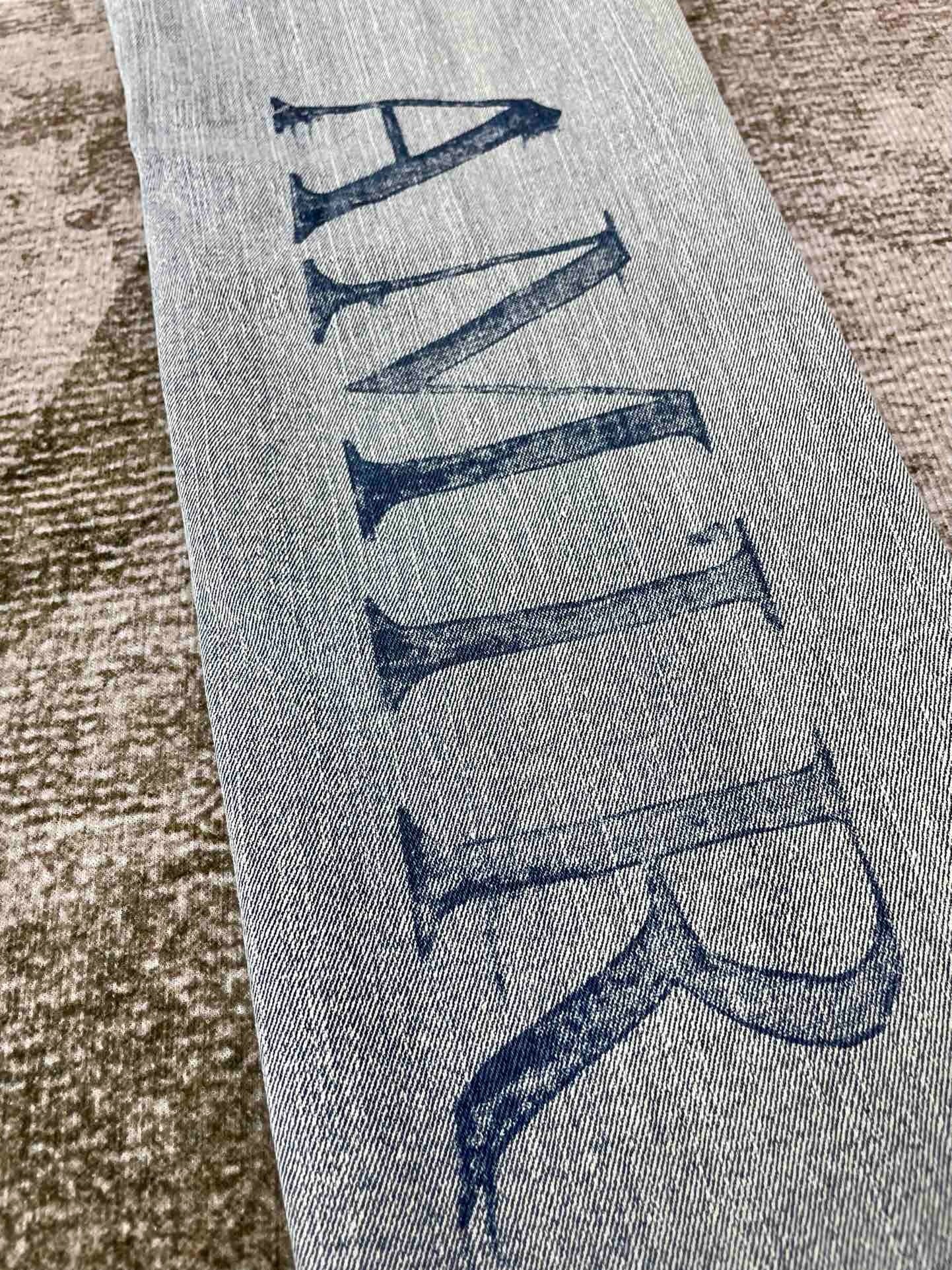 Amiri Jeans