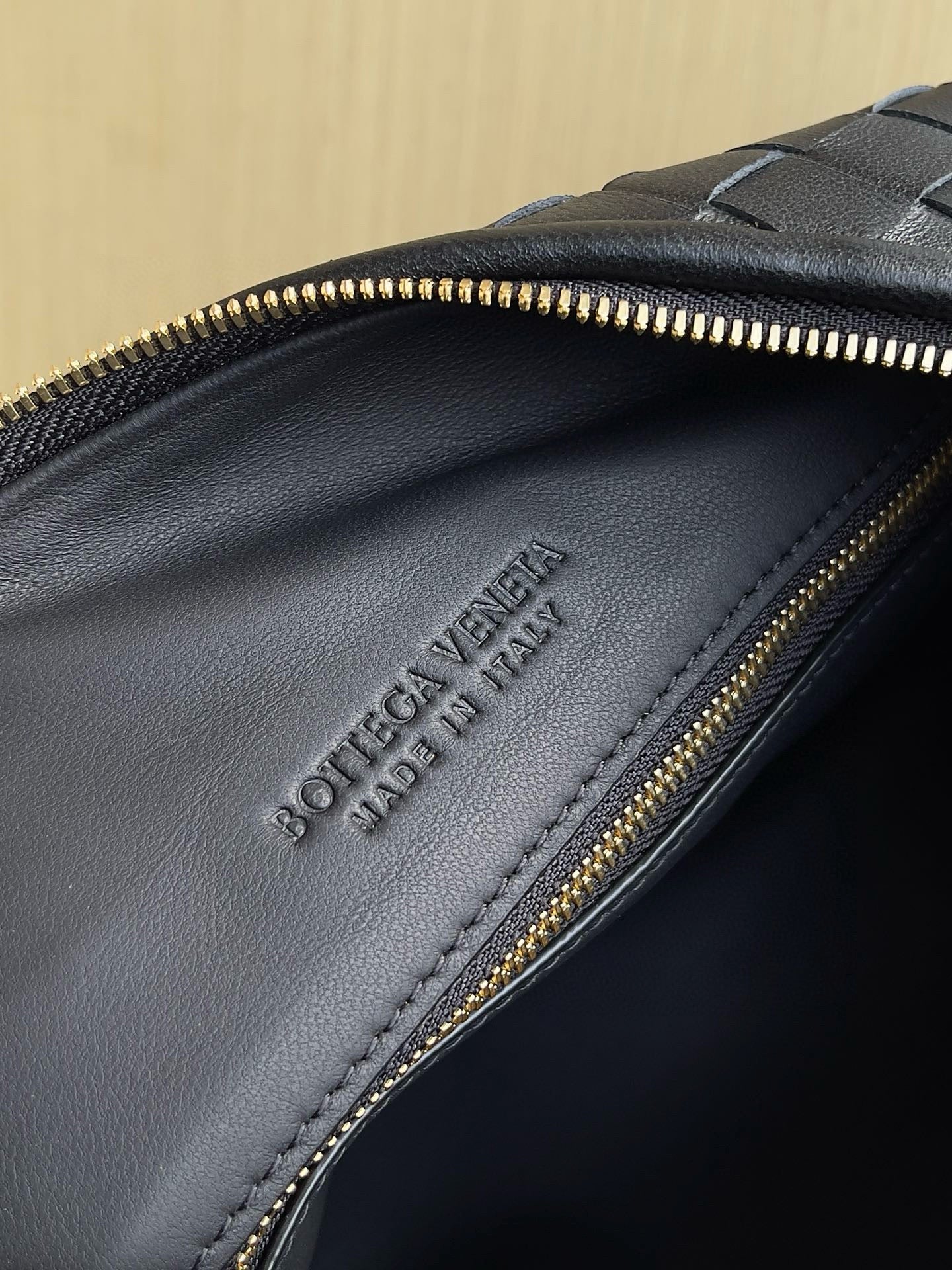 BV Gemelli Intrecciato Bag