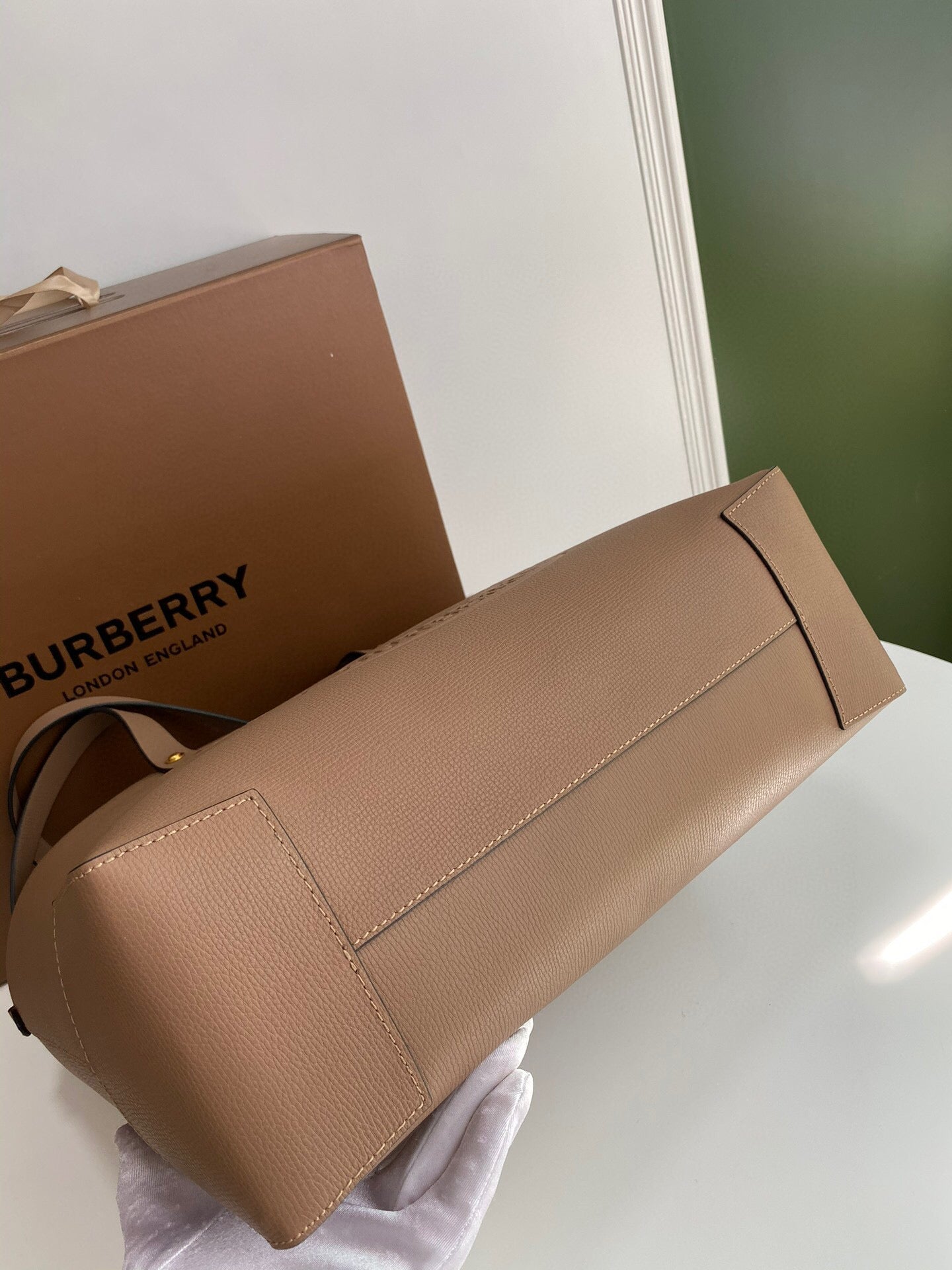 Burberry Tote