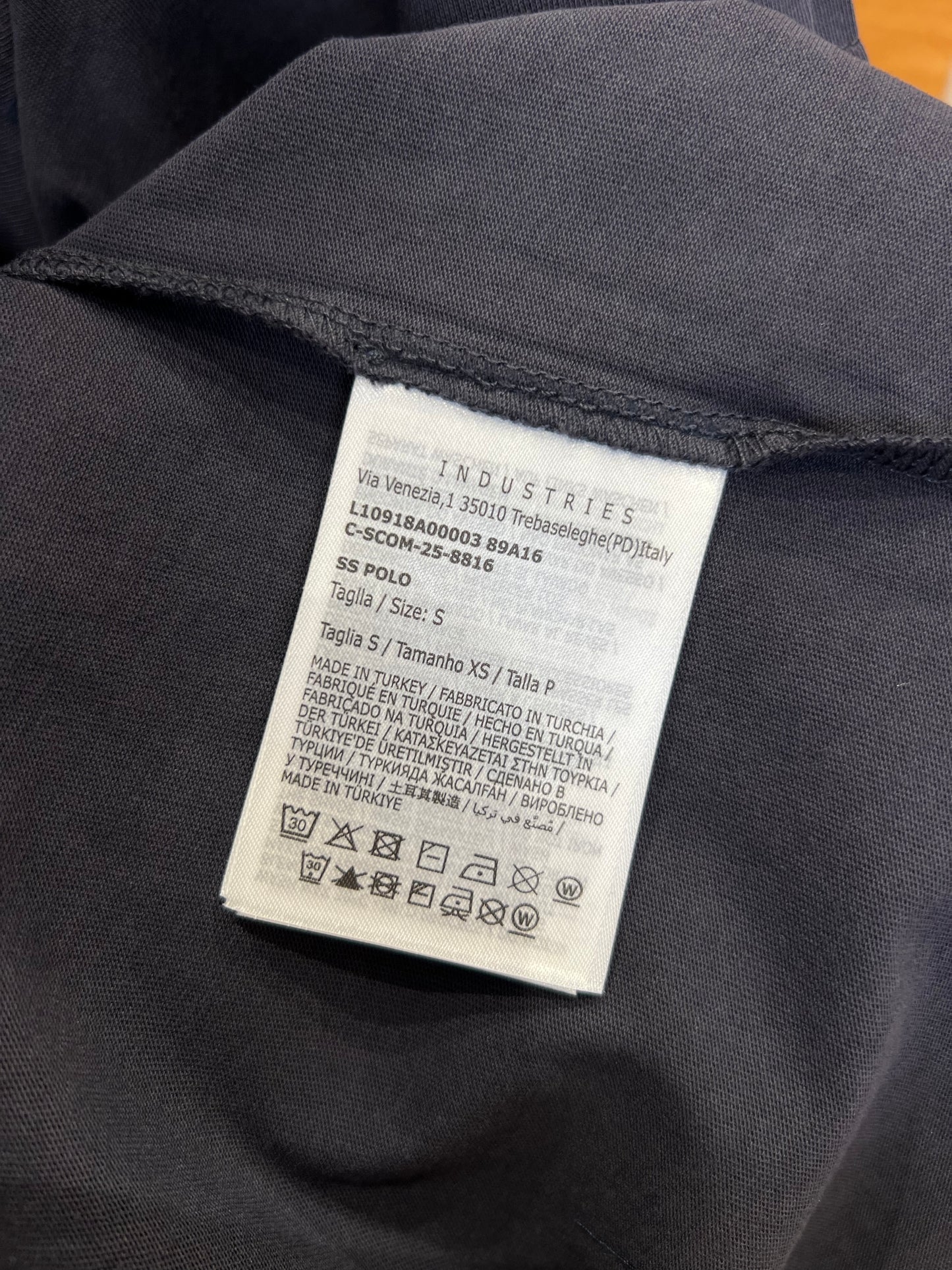 Moncler T-shirt