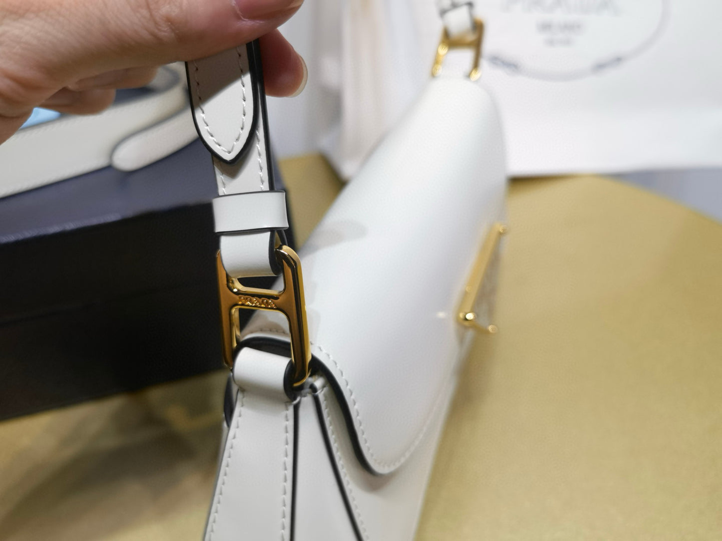 Prada Shoulder Bag 24x11x4cm