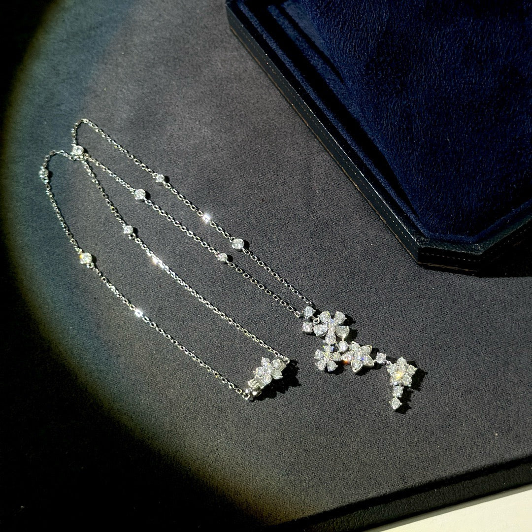 Van Cleef & Arpels Necklace