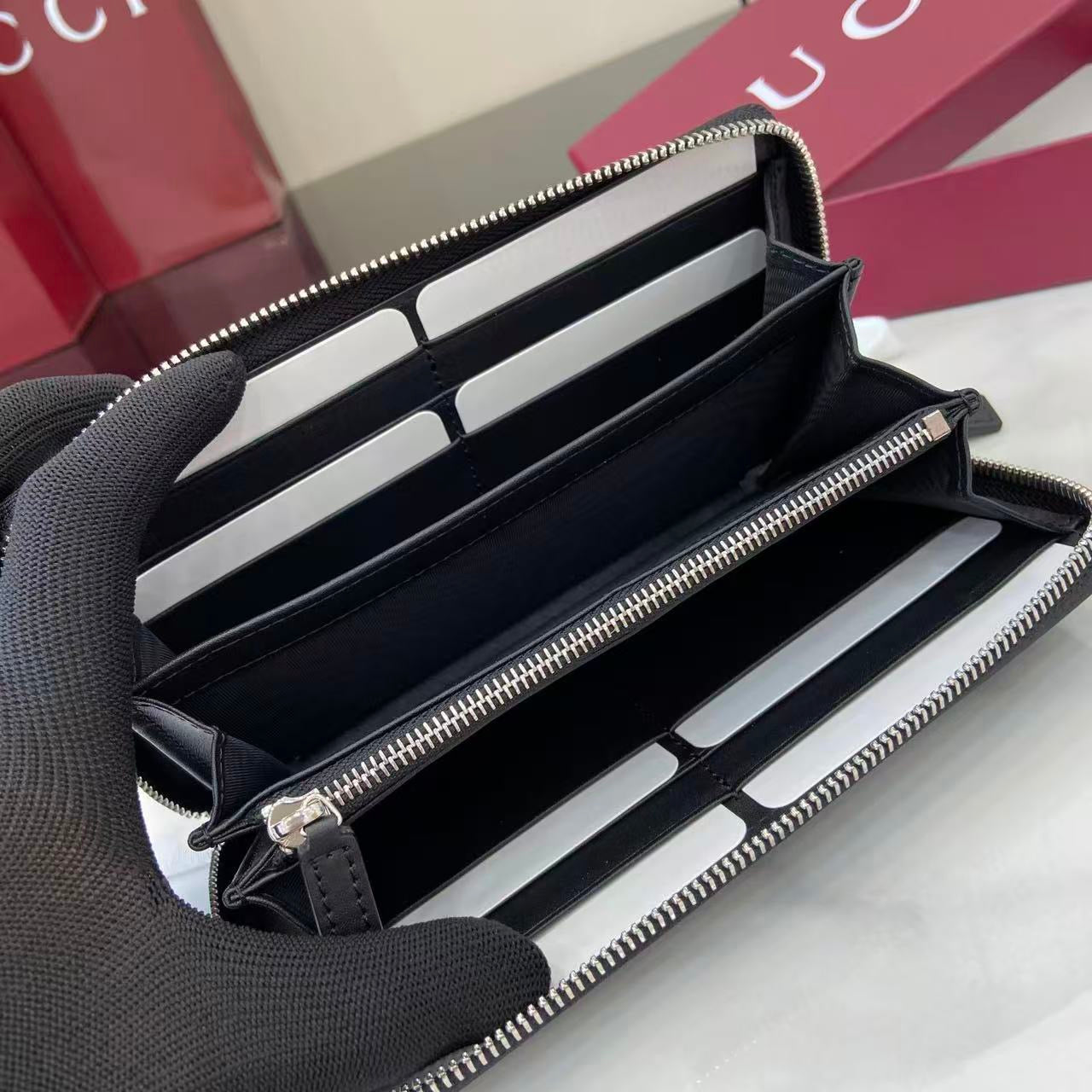 Gucci Long Zipped Wallet