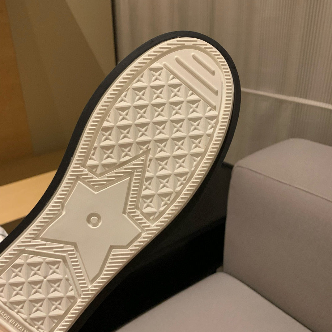 Dior Sneakers
