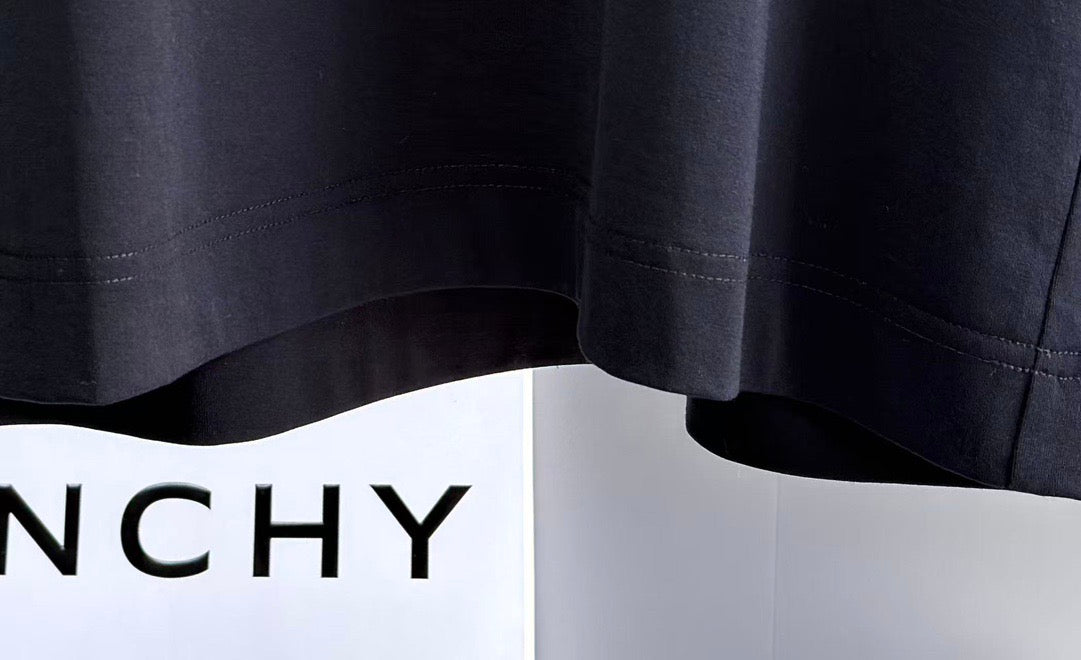 Givenchy T-Shirt